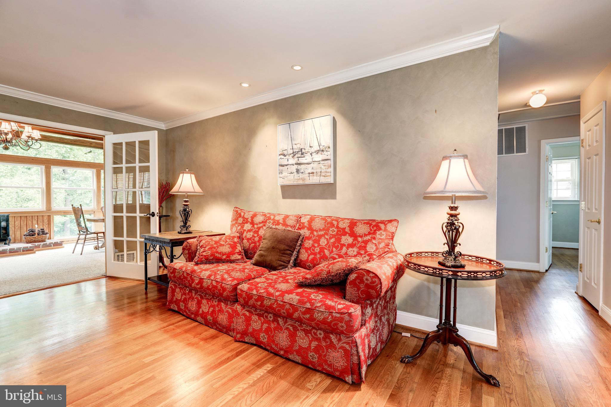 BROOKHAVEN - Residential