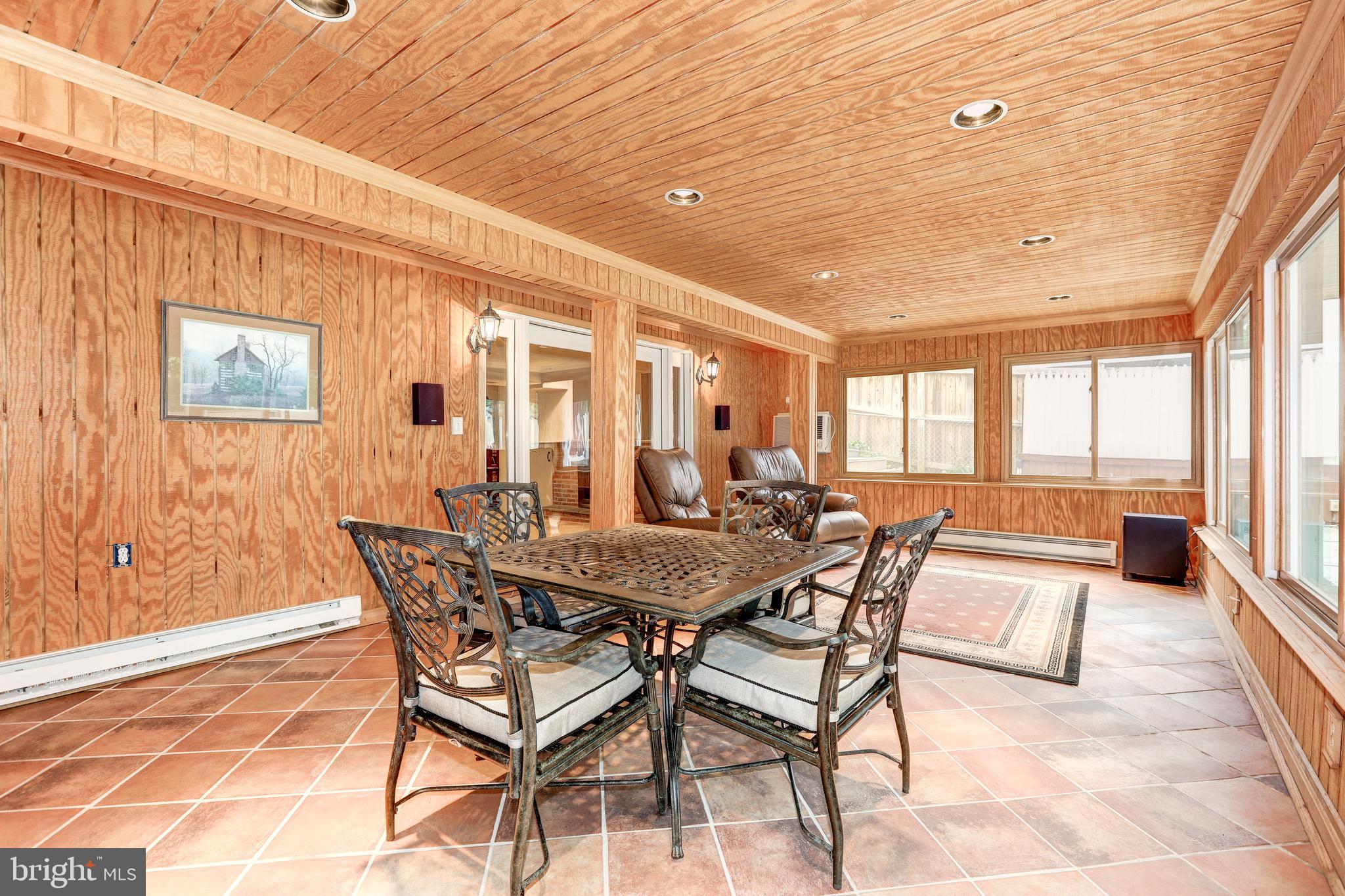 BROOKHAVEN - Residential