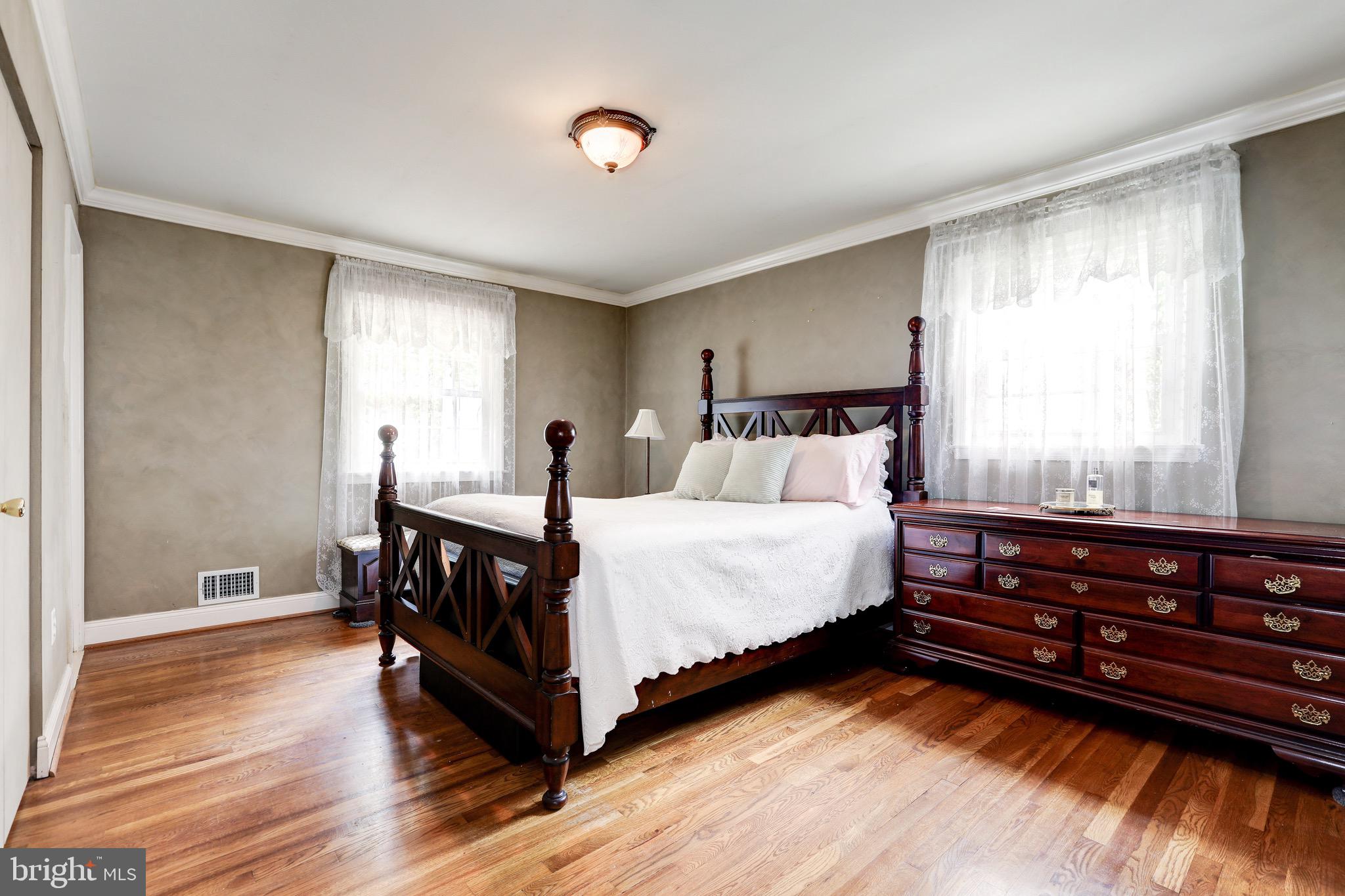 BROOKHAVEN - Residential