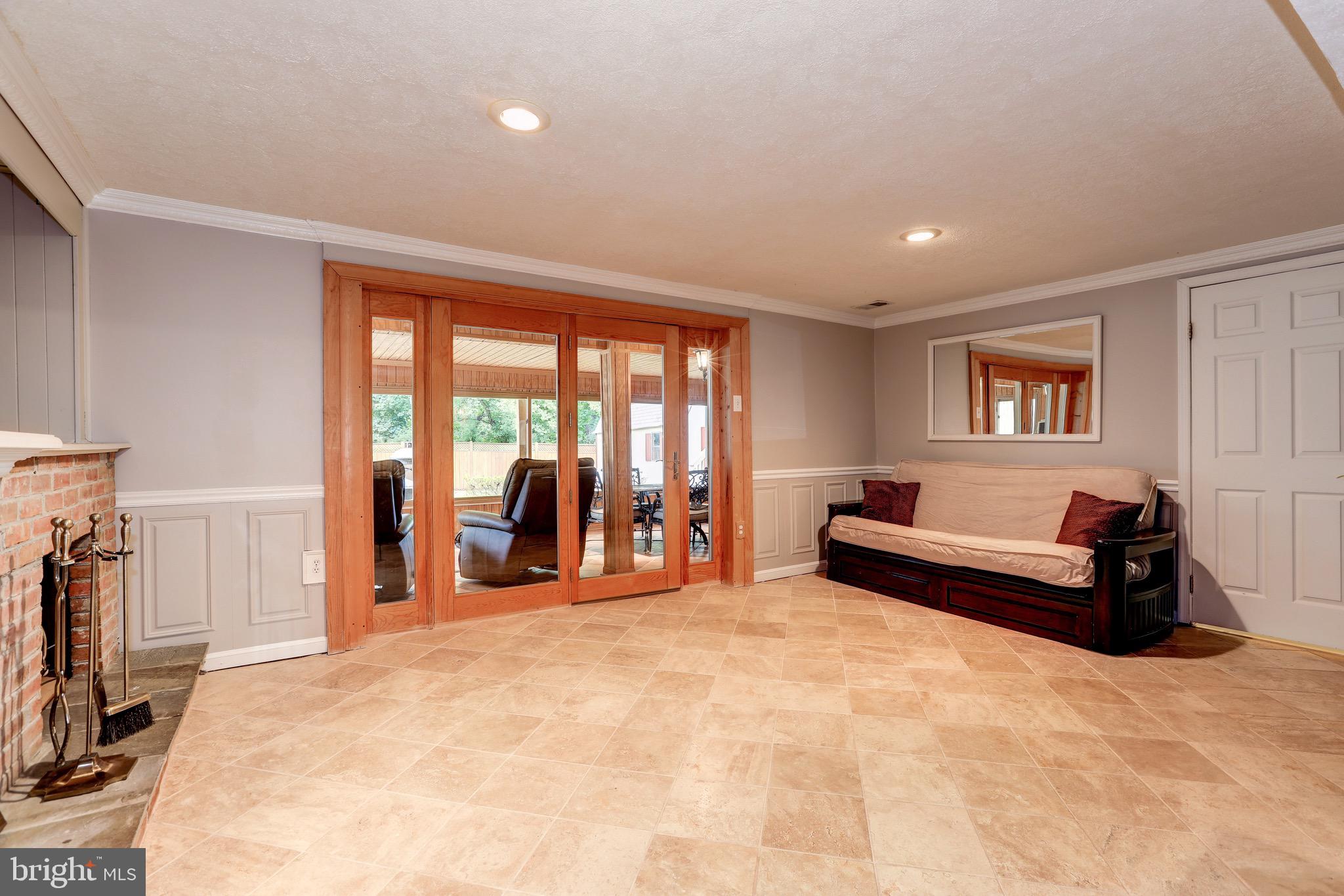 BROOKHAVEN - Residential