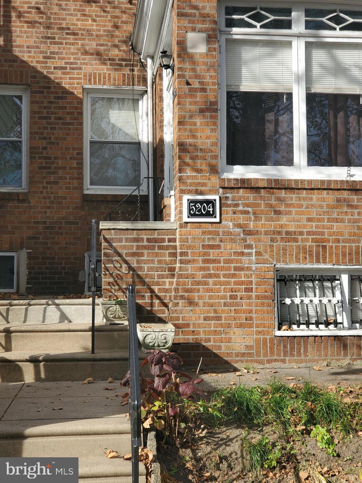 NORTHWOOD - Residential