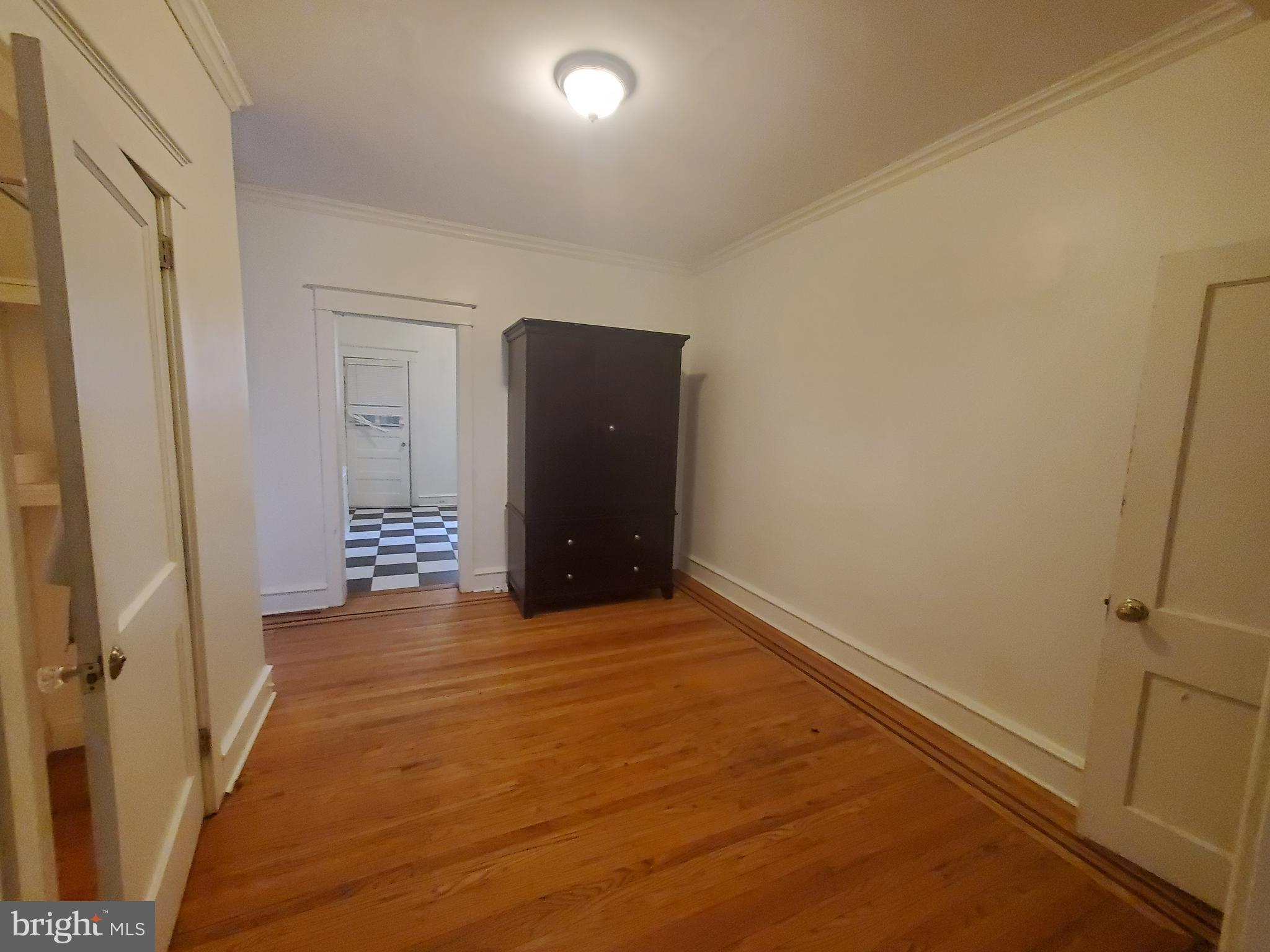 NORTHWOOD - Residential