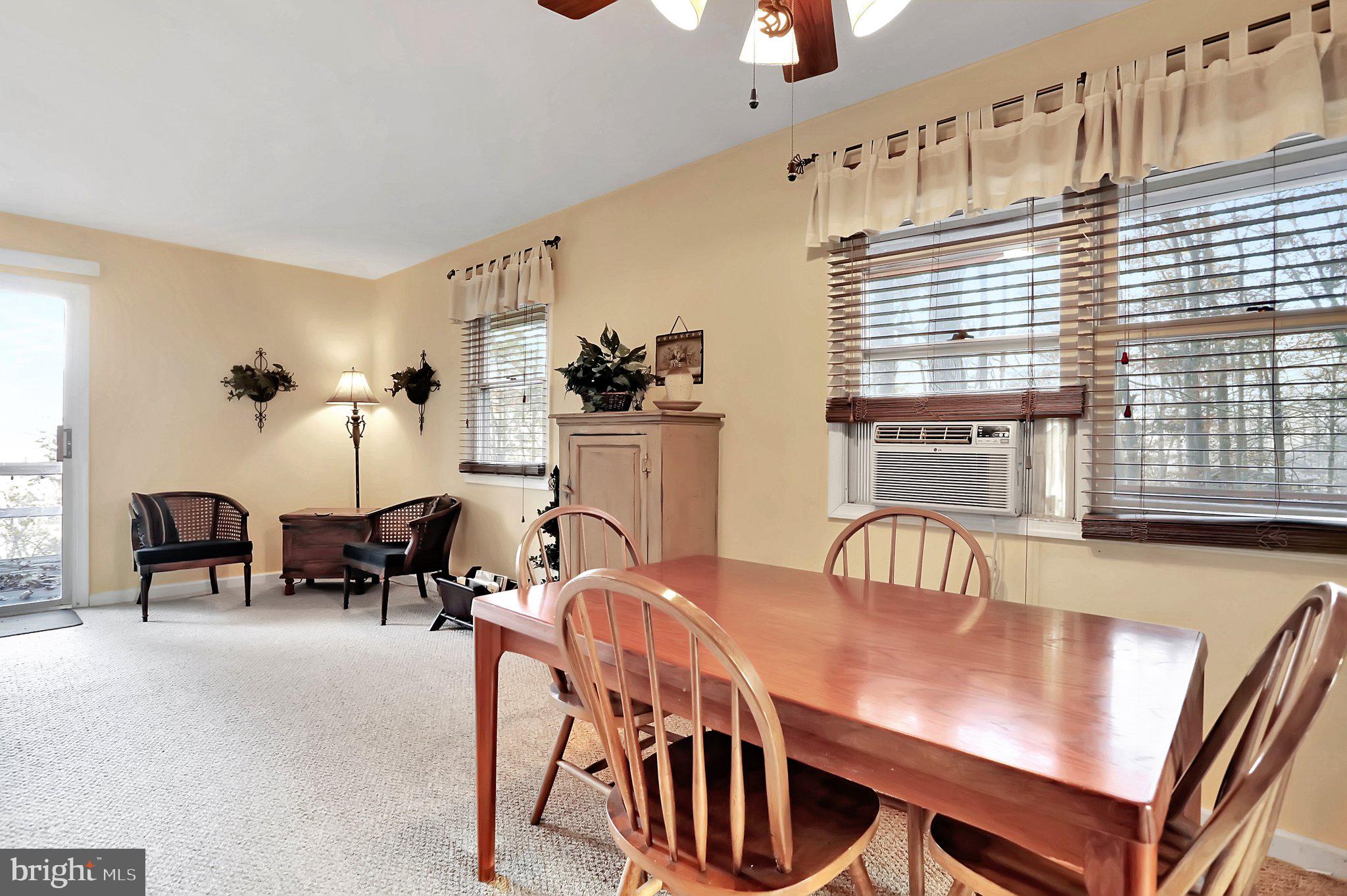 RIVER RIDGE - Residential