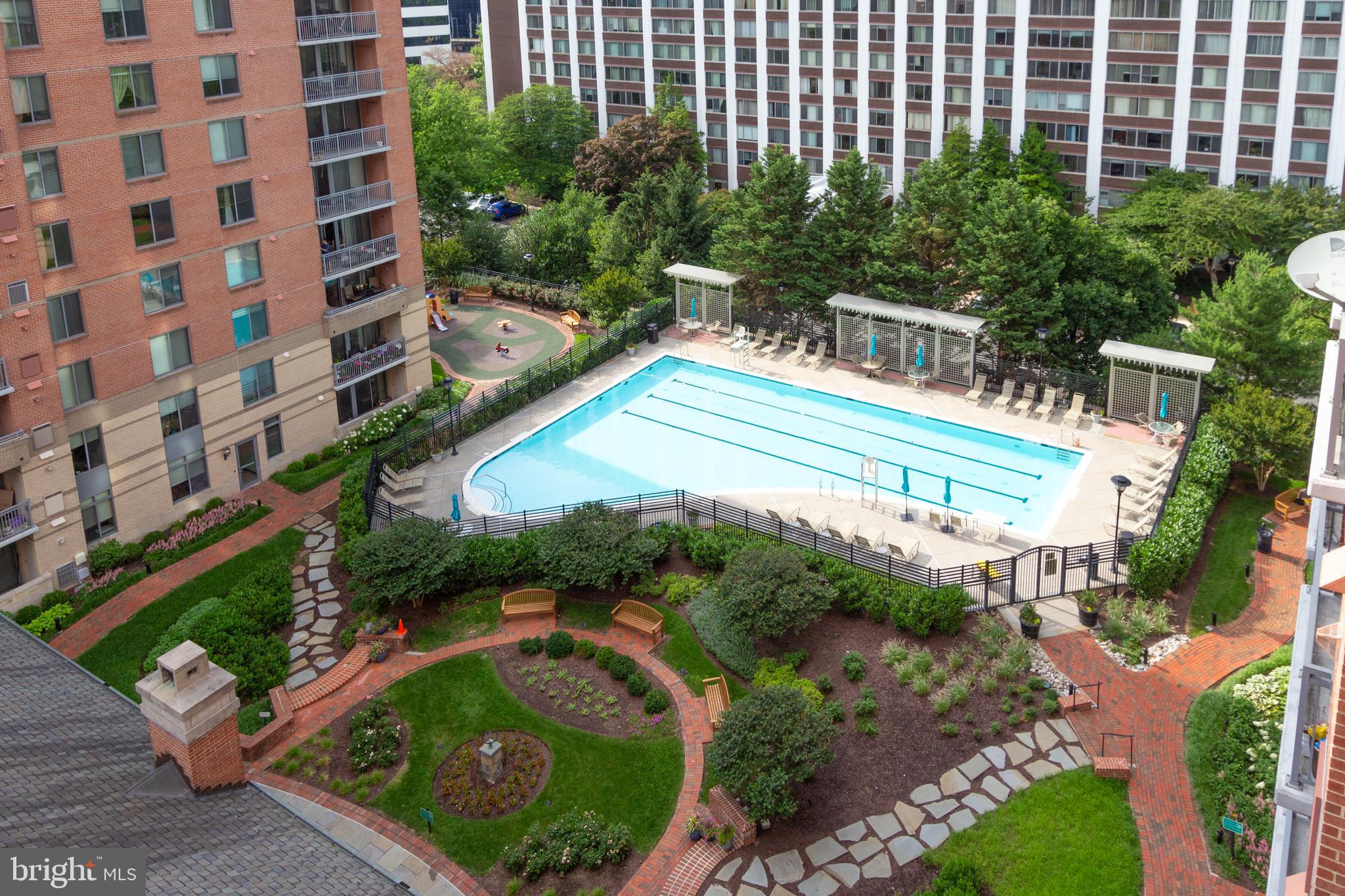 NORTH BETHESDA - Residential