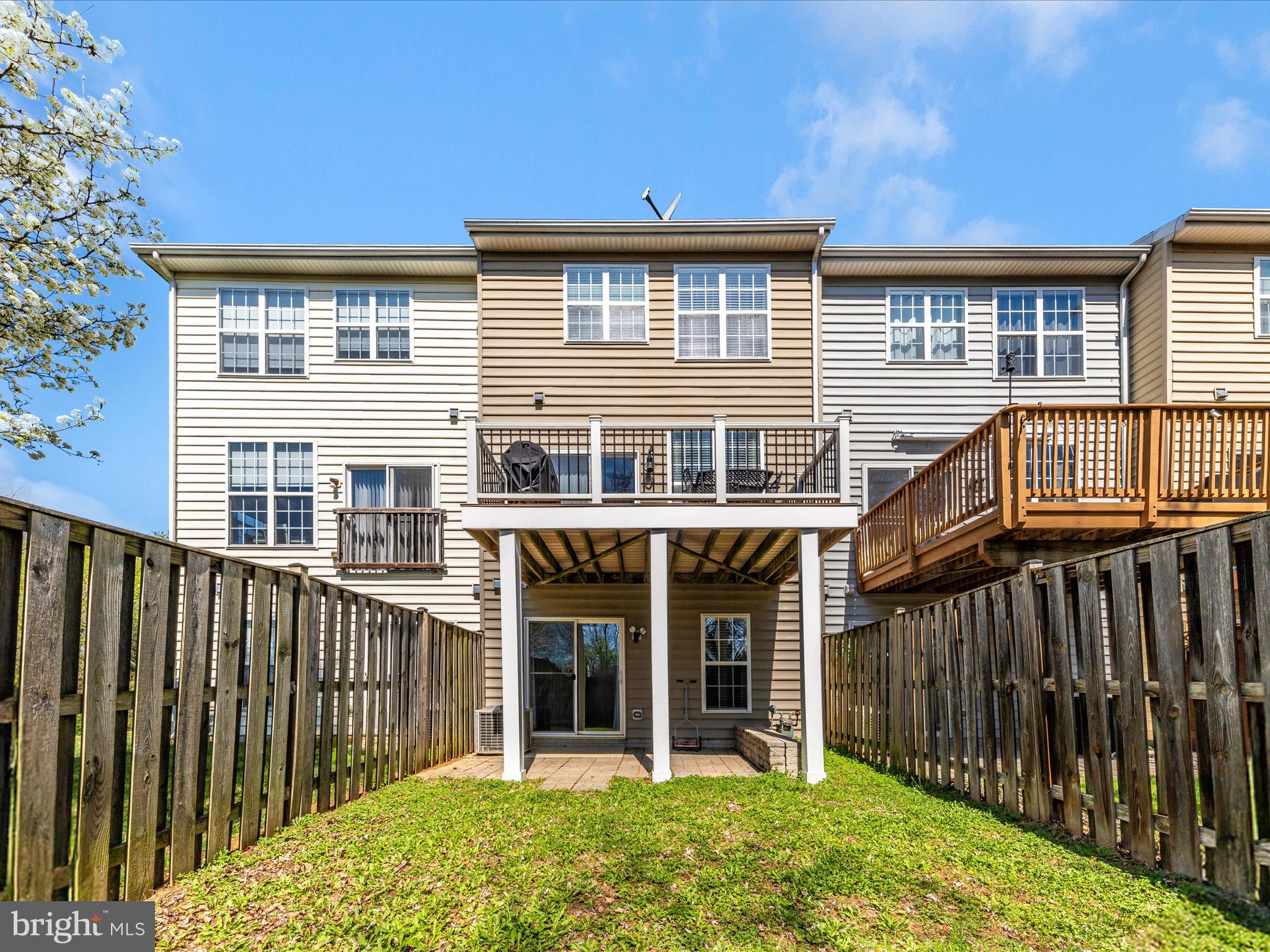 FLETCHER'S GROVE - Residential