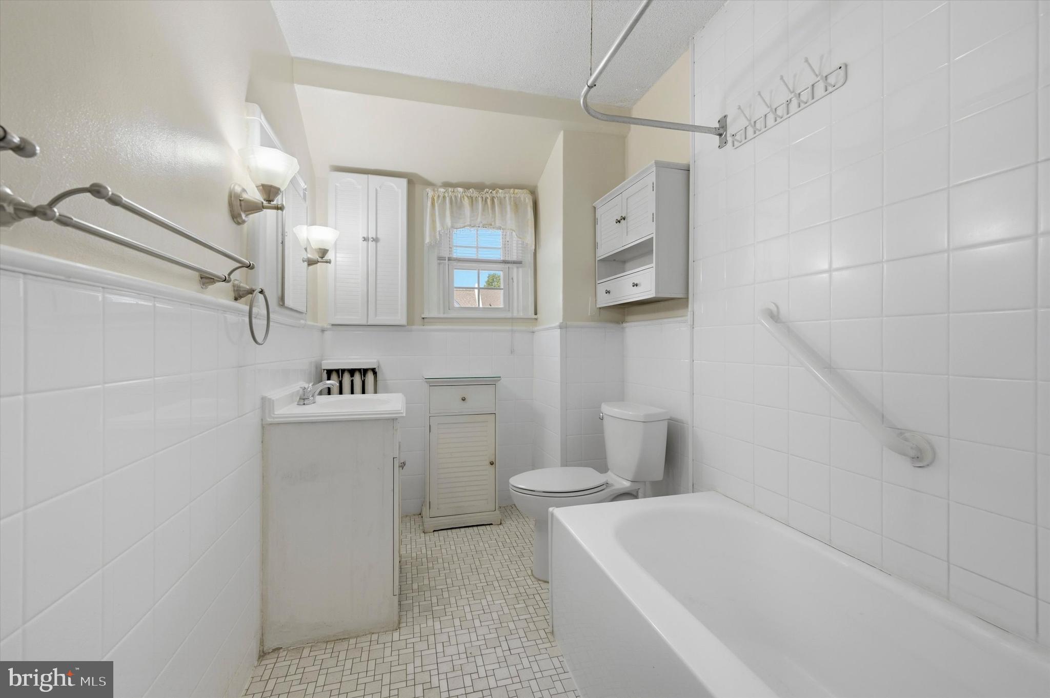 OVERBROOK FARMS - Residential