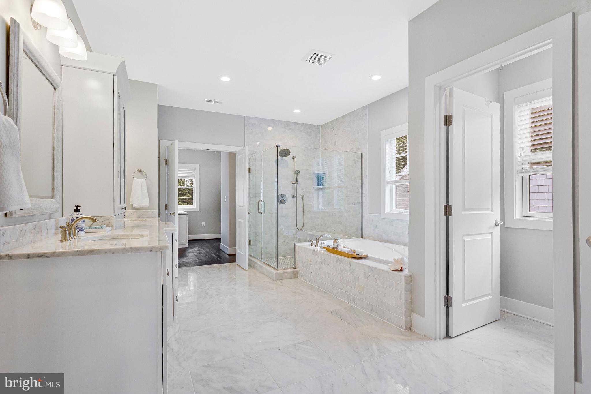 DONALDSON RUN - Residential