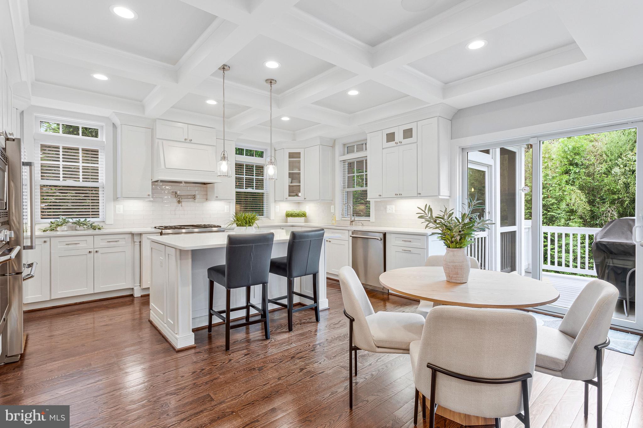 DONALDSON RUN - Residential