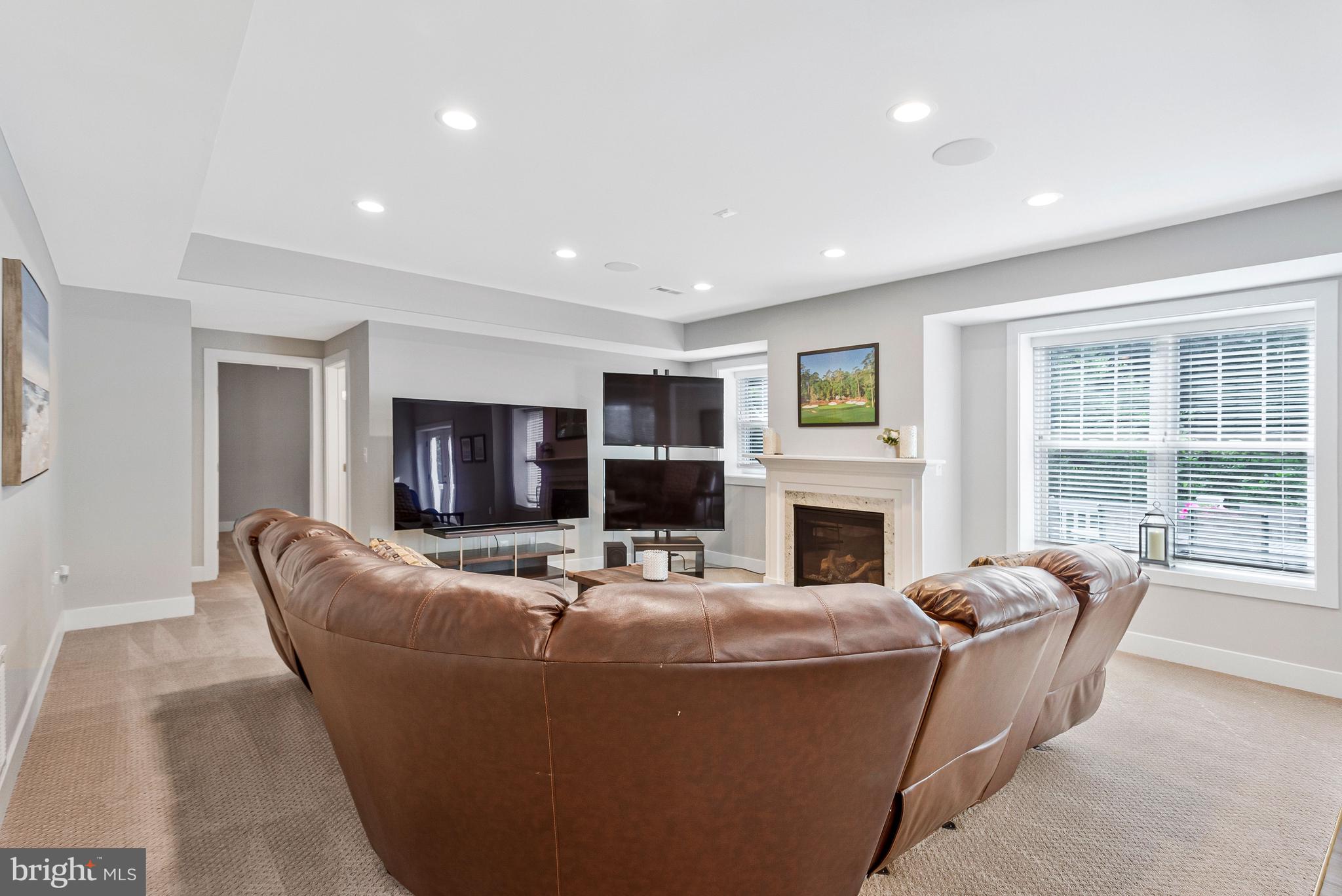 DONALDSON RUN - Residential