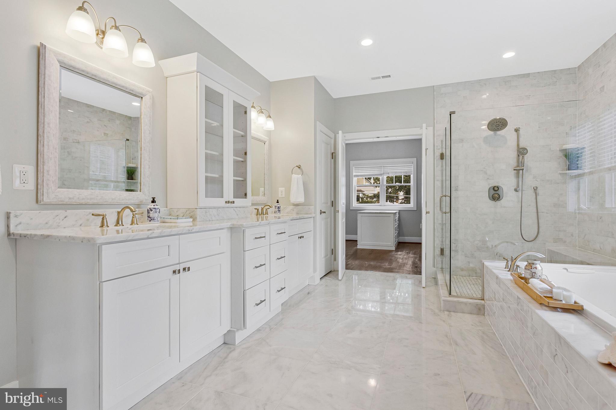 DONALDSON RUN - Residential