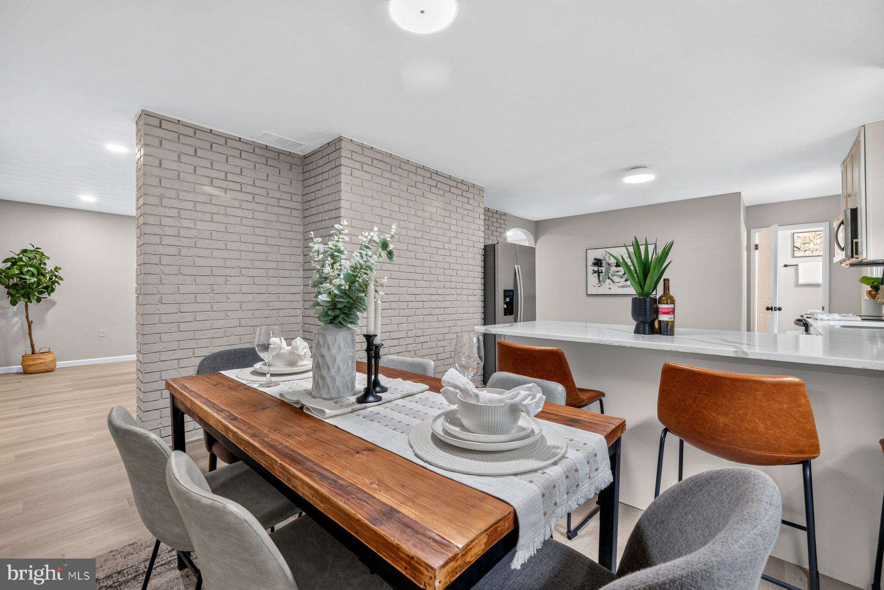 REGULARS - Residential