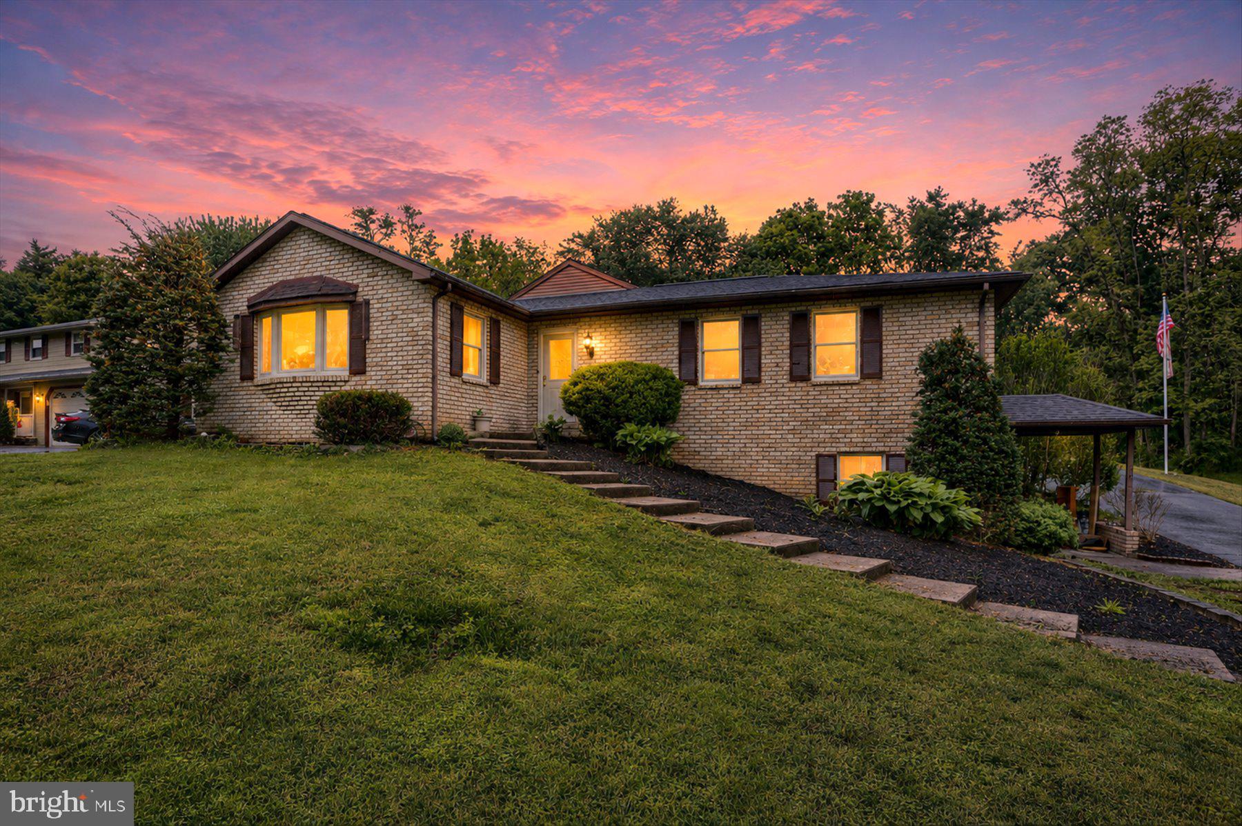 ALLENBERRY HILLS - Residential