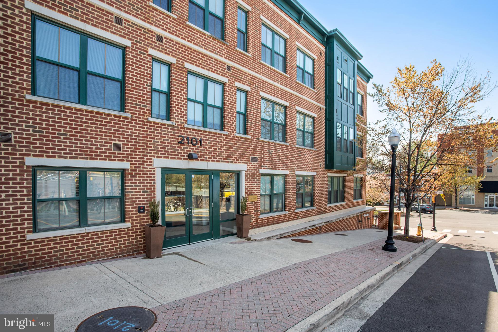DOMINION HEIGHTS - Residential