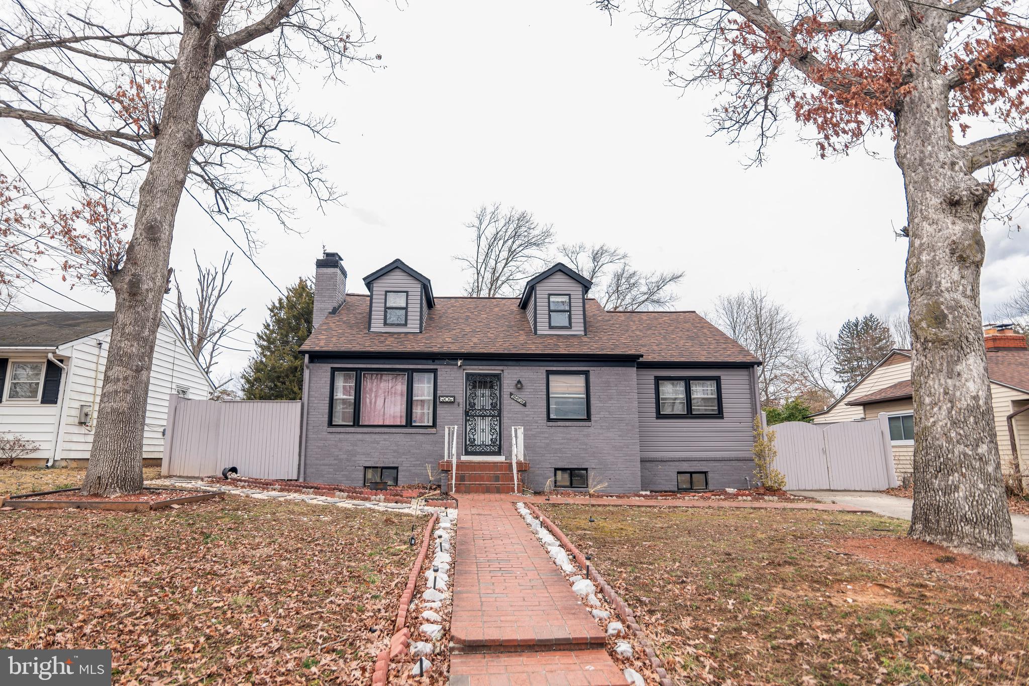 Welcome to this spacious and well-maintained detached home in Lanham! 

This home has 6 spacious bedrooms, 2 full renovated bathrooms and 1 half bathroom. 

This home featuring a combined living room and dining room, generous bedrooms , and a functional layout perfect for everyday living and entertaining. 

This 0.24 acre property offers a large yard, plenty of parking space, and great outdoor area. 

Conveniently located near shopping, dining, parks, and major commuter routes including I-495 and Route 50. Easy commute  to Washington, DC and surrounding areas. 

Schedule your visit and discover everything this home has to offer!