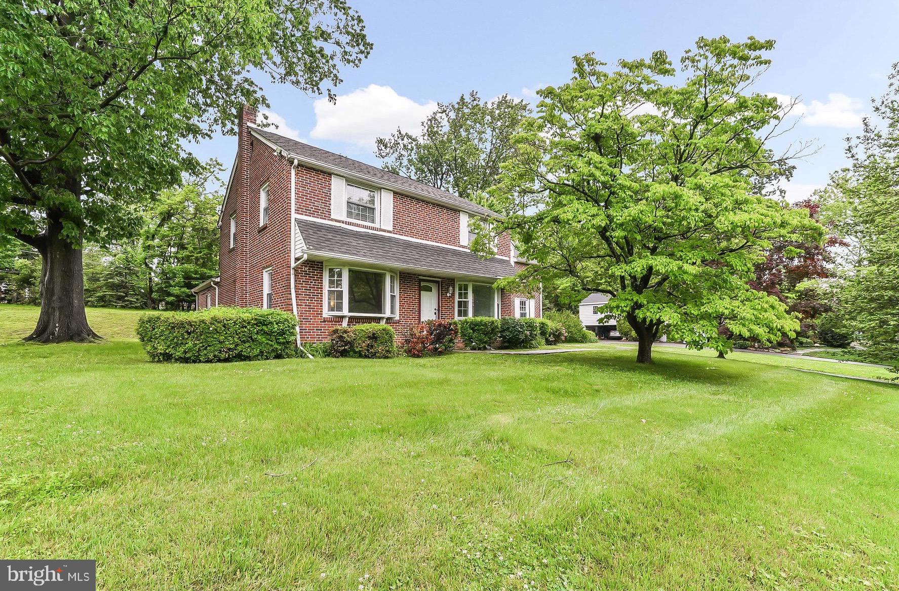 Stellar location in Wallingford!  4 Bedroom/ 2 1/2 Bath Colonial on a beautiful large lot and on a great street in Wallingford- Swarthmore Schools.
Hard wood floors throughout most of the 1st floor.  Large Living room connected to the Den/Office.  Formal Dining Room, full kitchen with walk-out access to large deck at grade level with a Gazebo.  2nd floor boasts a large Primary Bedroom with 2 large closets and primary bathroom.  3 additional, nicely sized bedrooms, all with nicely sized bedrooms and a hall full bath.  There is also a floored attic for additional storage.   The lower level has a large, finished section used as a recreation room and additional unfinished section can used as a shop/storage or other.  Don't forget the large, convenient  attached 2 car garage.  A quick, casual stroll to Gouley Park with playground and soccer field.  Wallingford Train station within walking distance. Also super close to downtown Media.   A great price with some needed updating factored in. 
 A 4 Bedroom 2 1.2 Bath Colonial!  in an amazing location, in the much sought after Wallingford - Swarthmore school district!