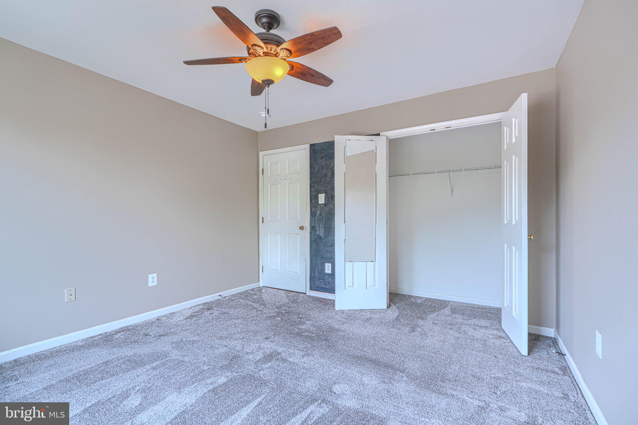 GLENSIDE FARMS - Residential