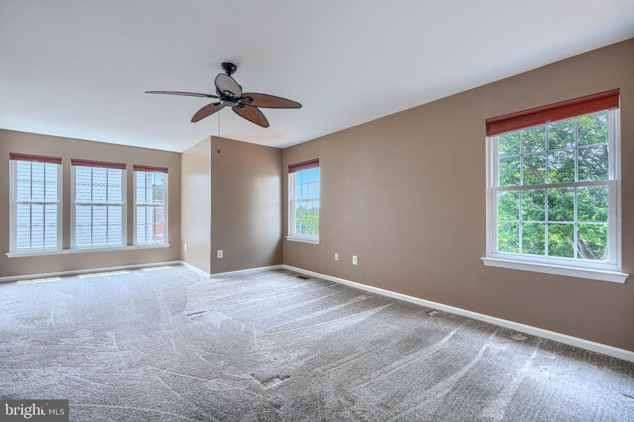 GLENSIDE FARMS - Residential