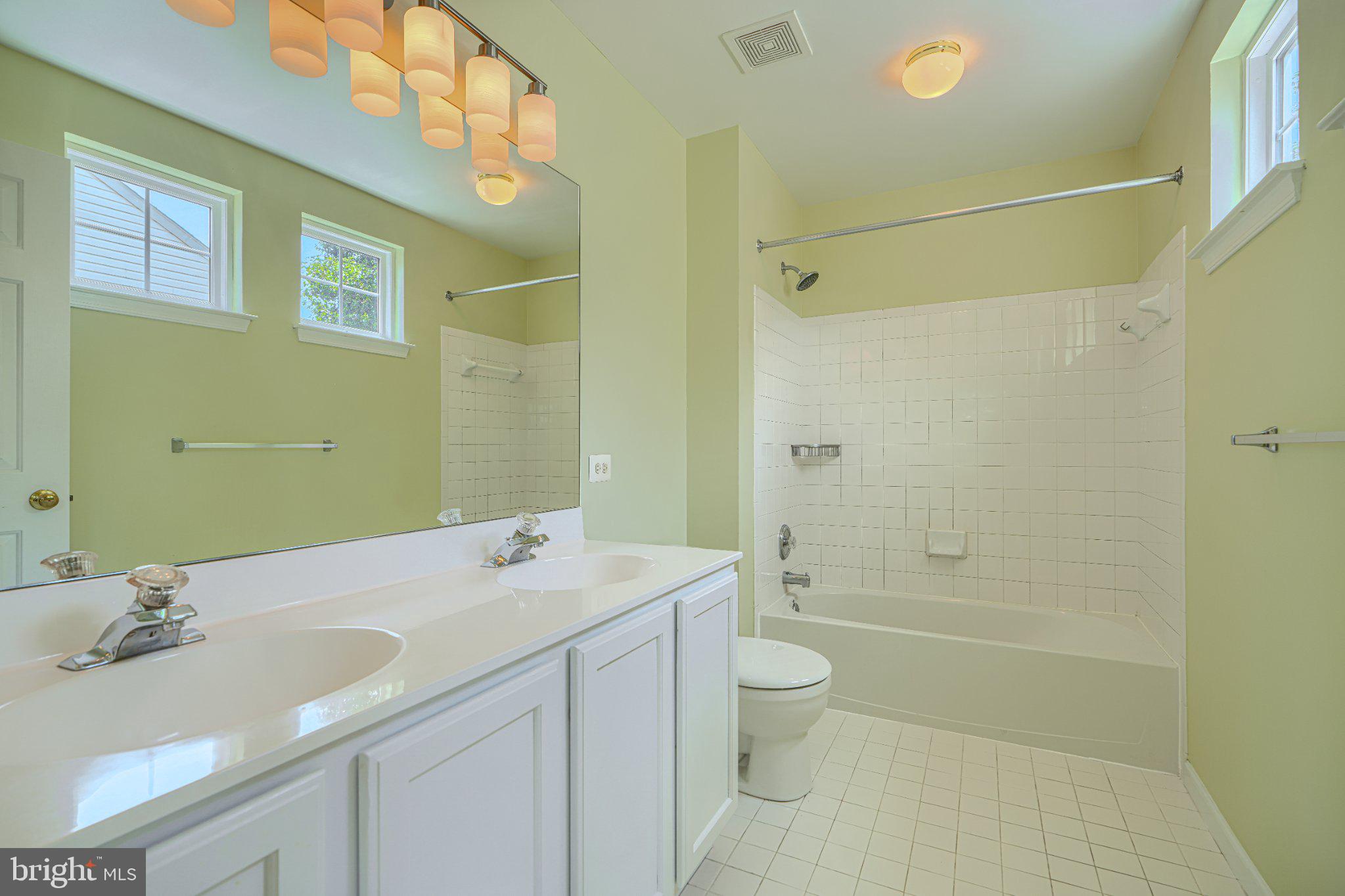 GLENSIDE FARMS - Residential