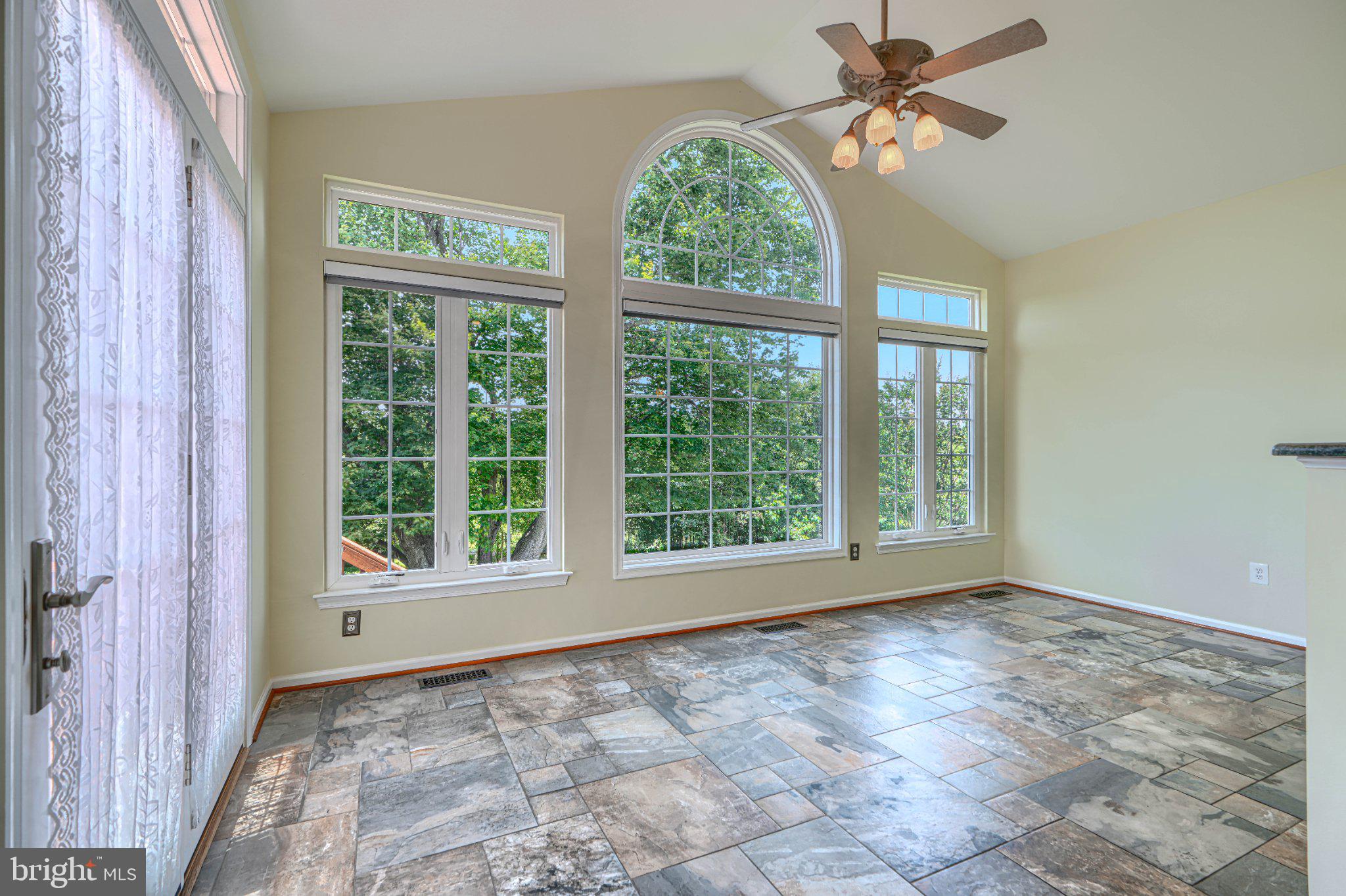 GLENSIDE FARMS - Residential