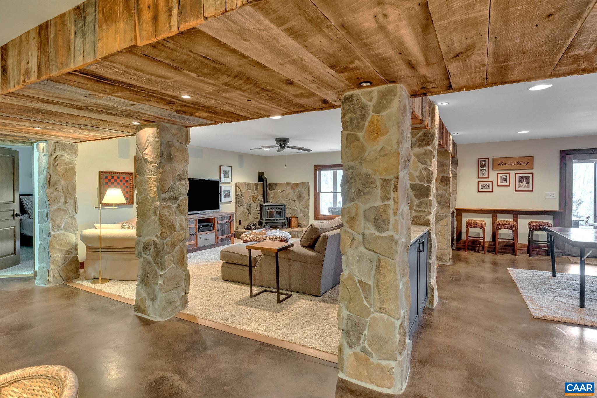 FOXCHASE - Residential