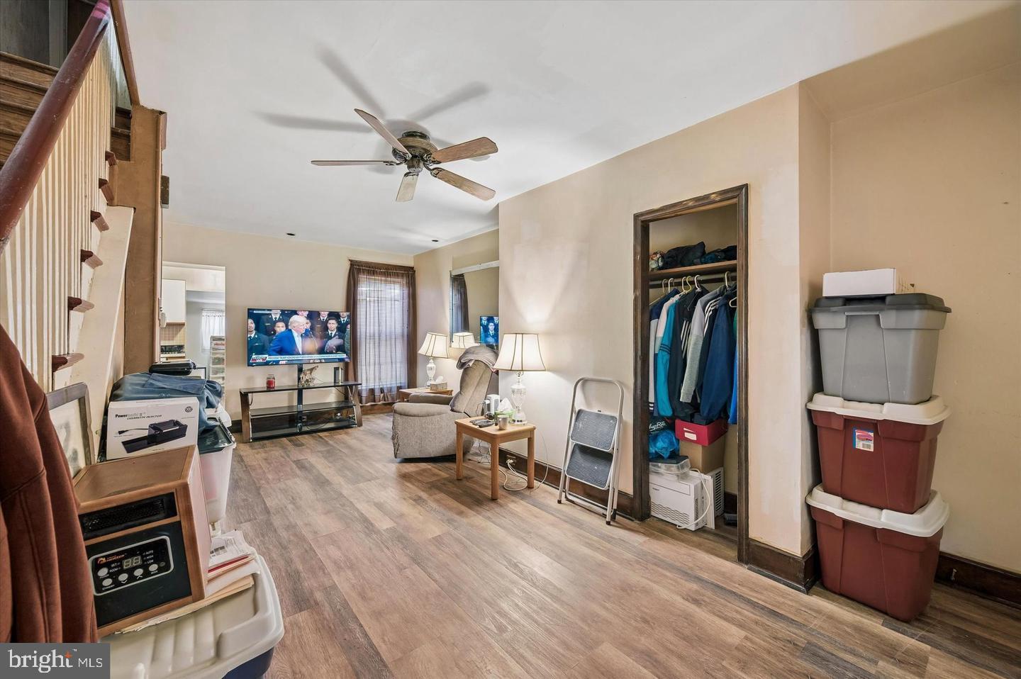PORT RICHMOND - Residential