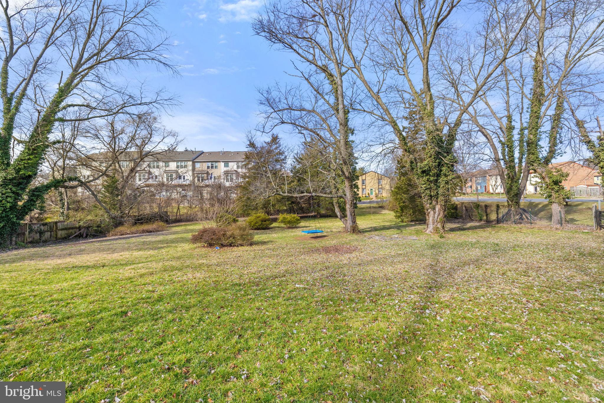 WAVERLEY HEIGHTS - Residential Lease