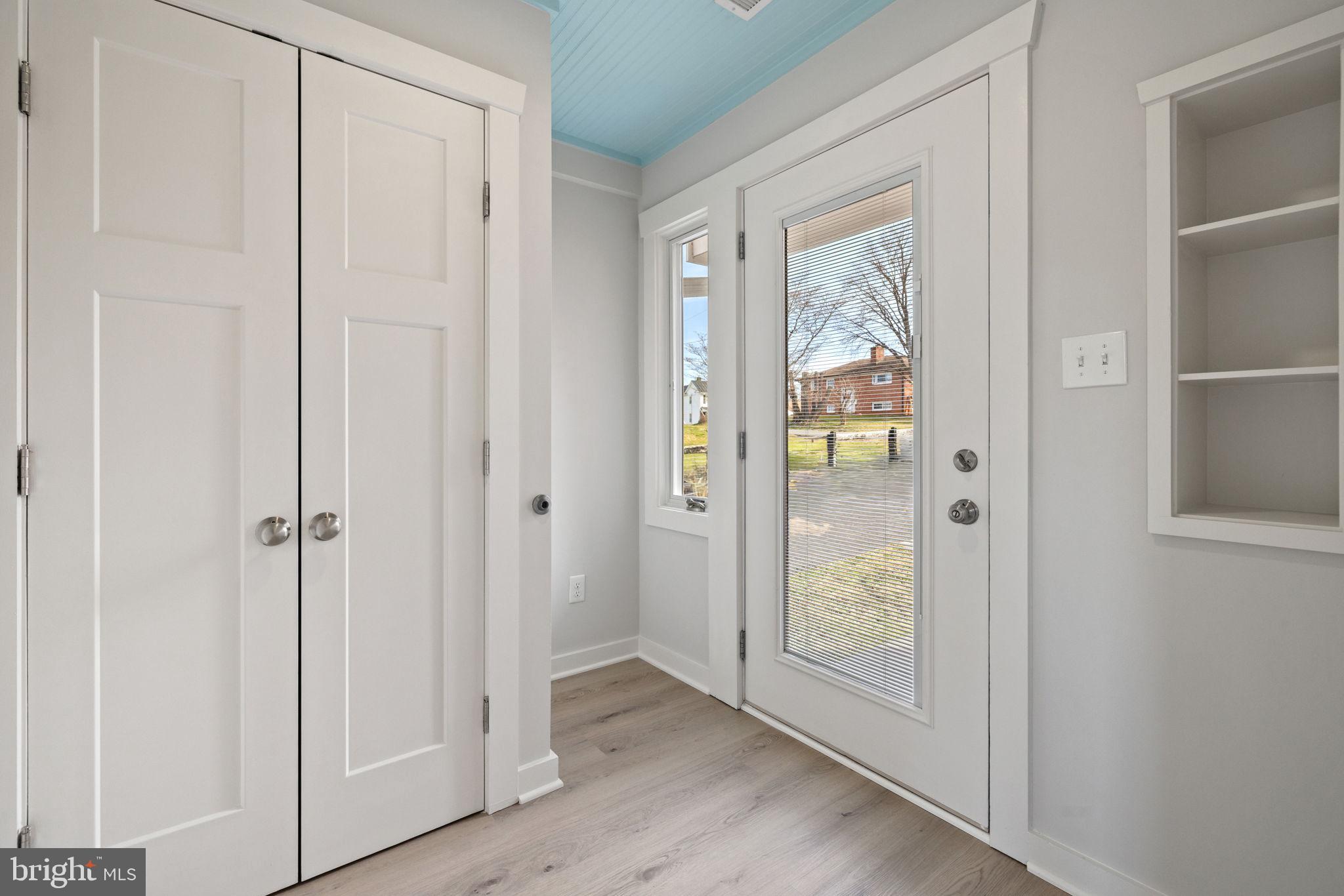 WAVERLEY HEIGHTS - Residential Lease