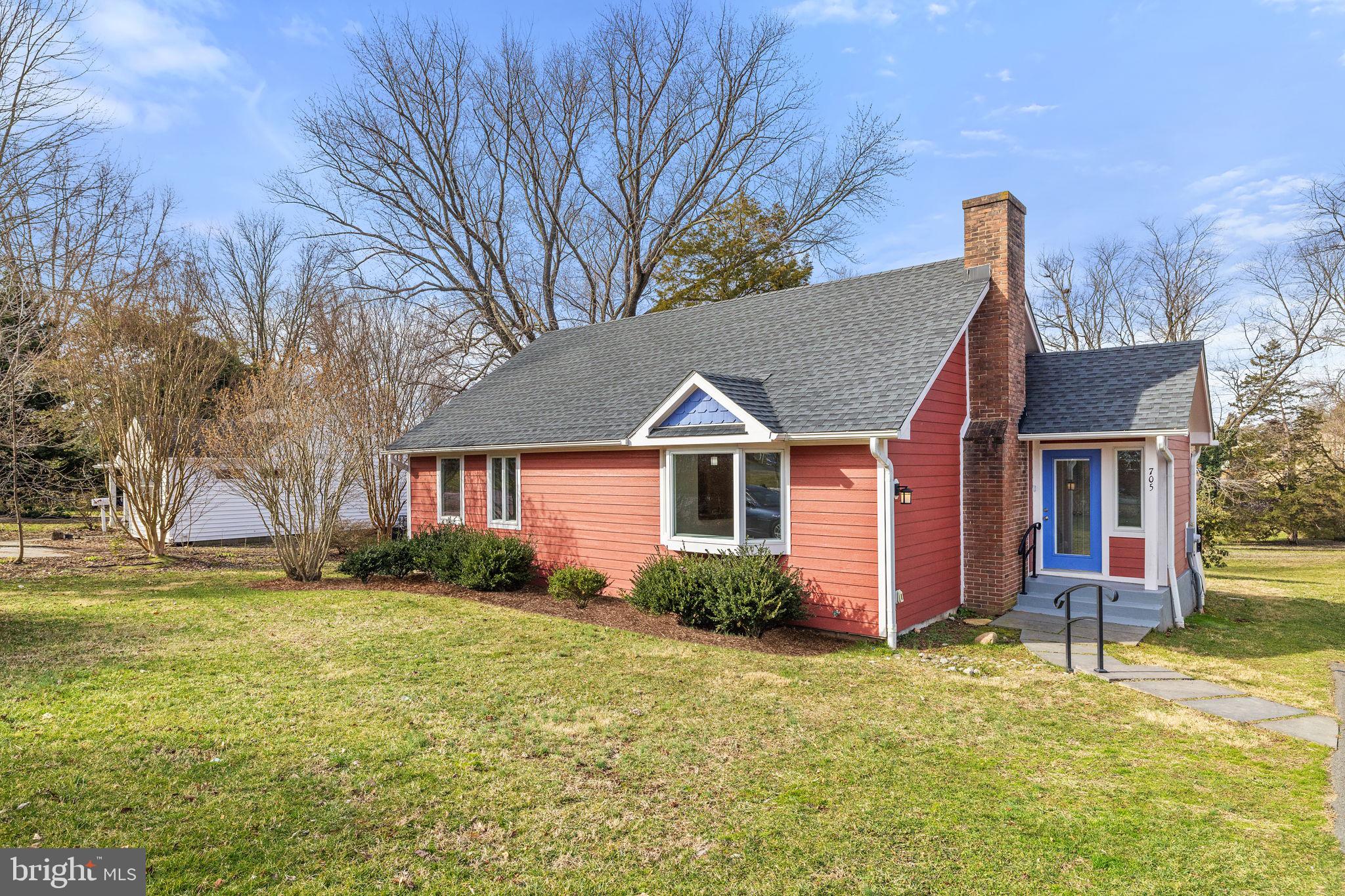 WAVERLEY HEIGHTS - Residential Lease