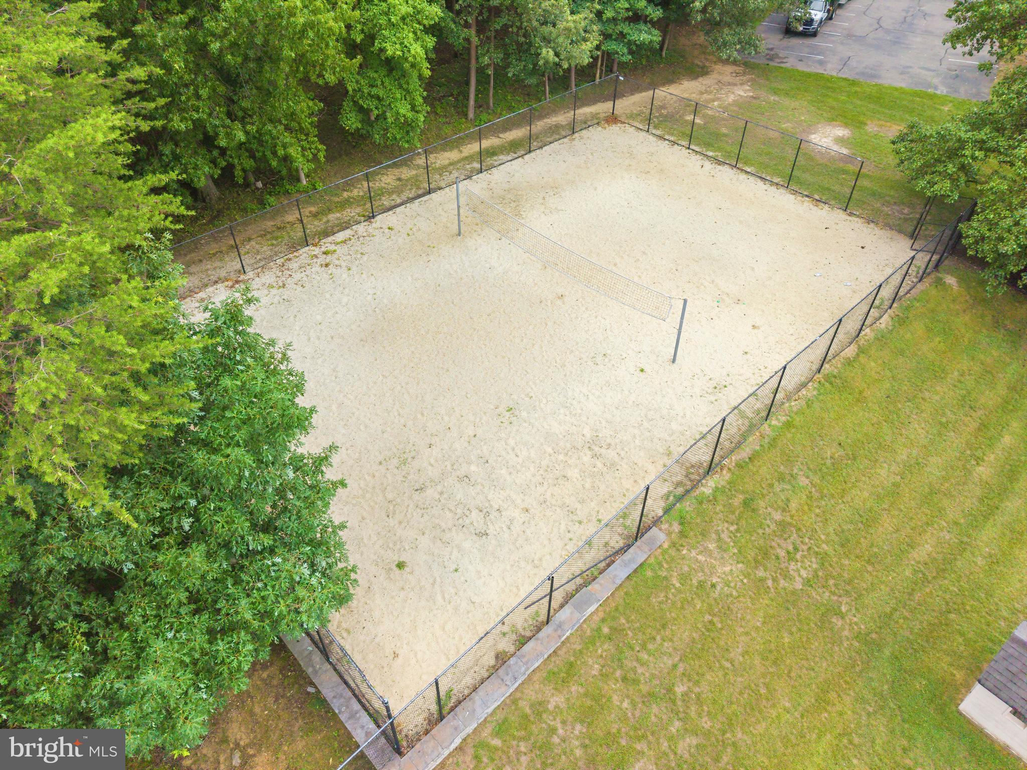 ST CHARLES SUB - HAMPSHIRE - Residential