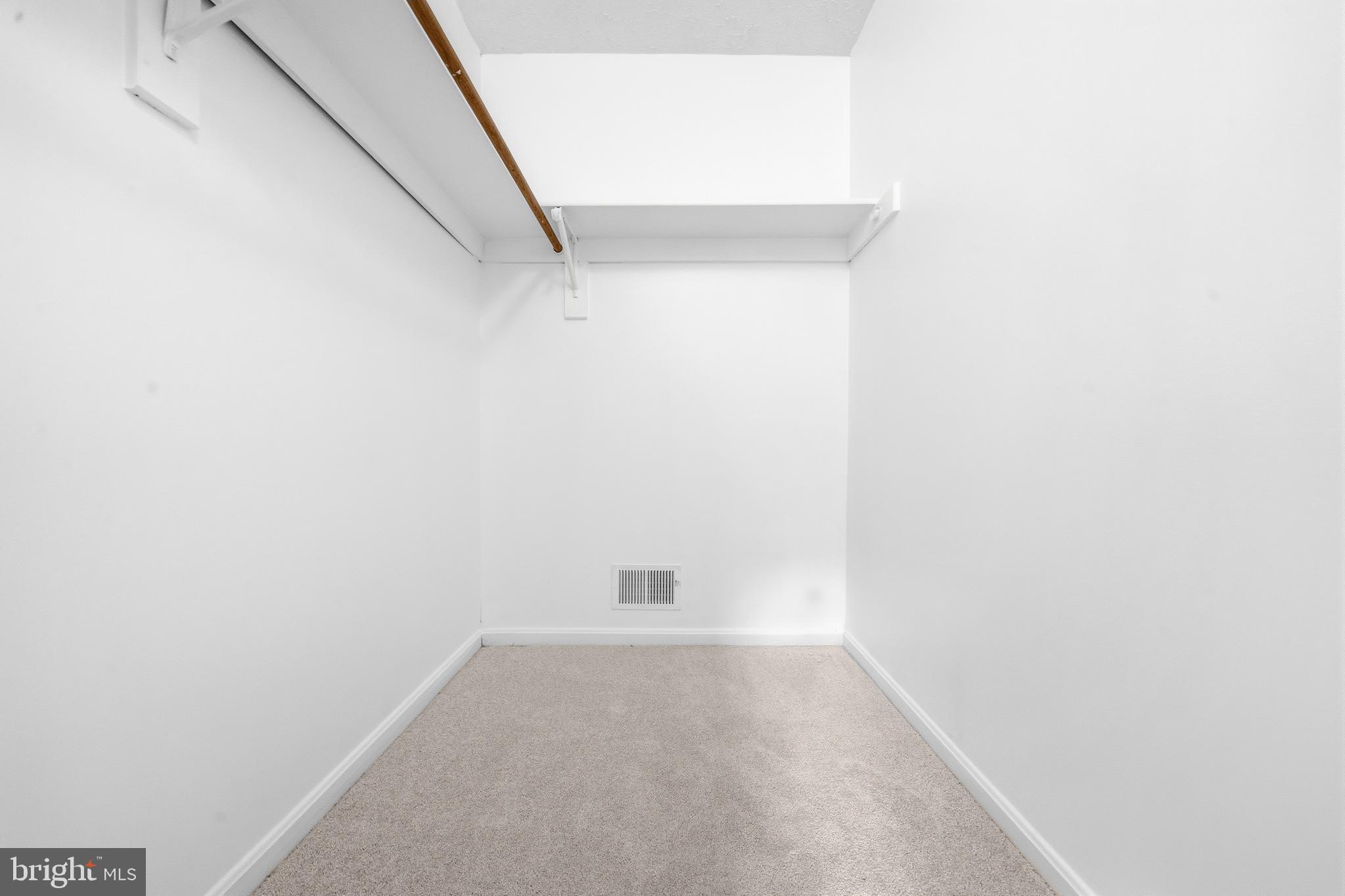 ST CHARLES SUB - HAMPSHIRE - Residential