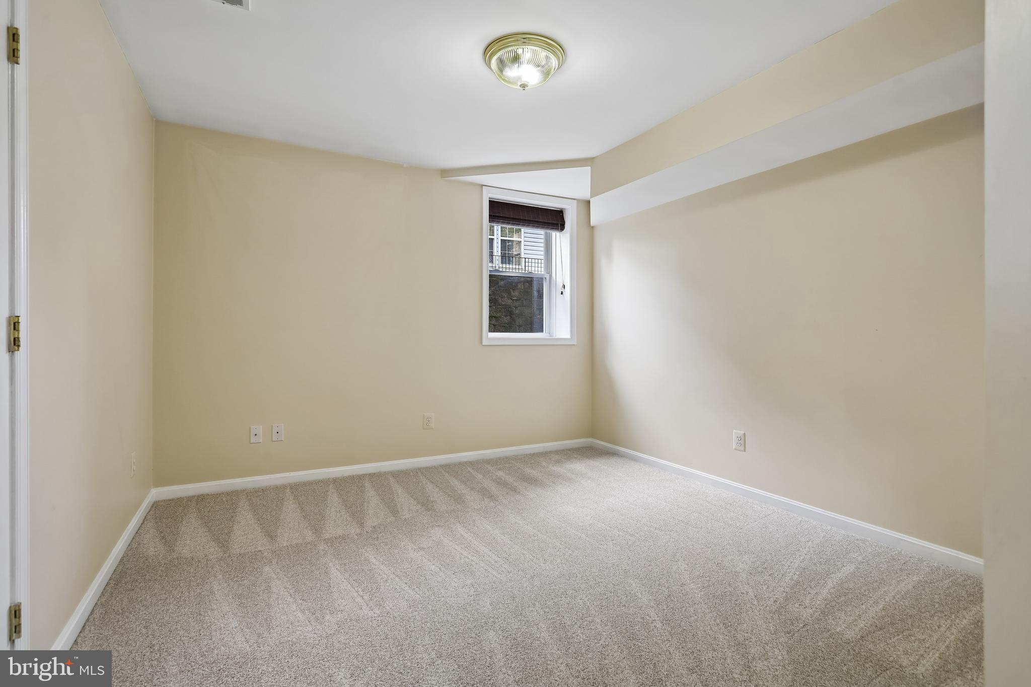 POTOMAC STATION - Residential