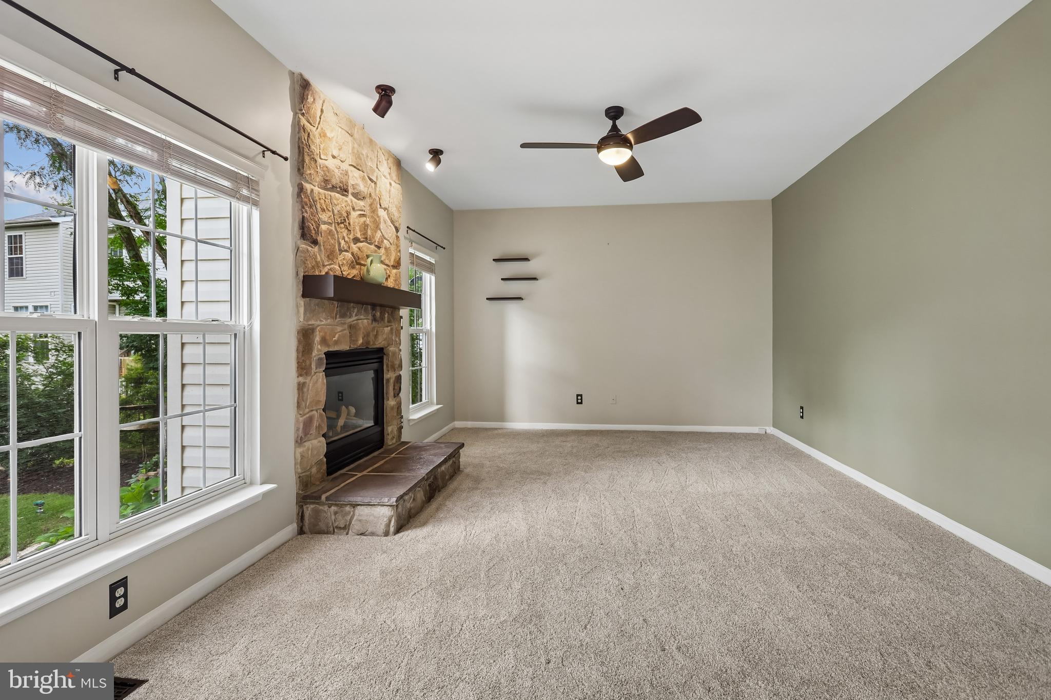 POTOMAC STATION - Residential