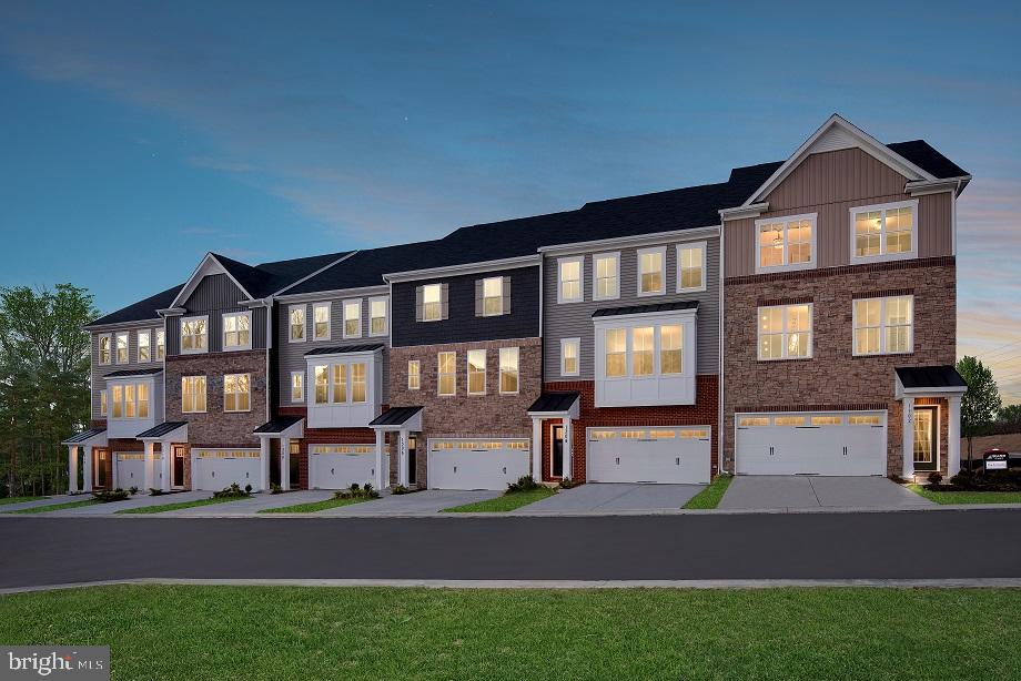 TAYLOR VILLAGE - Residential