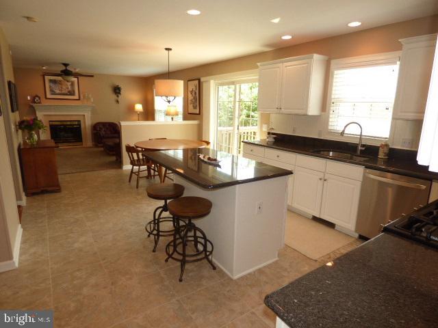 KENDALE HEIGHTS - Residential