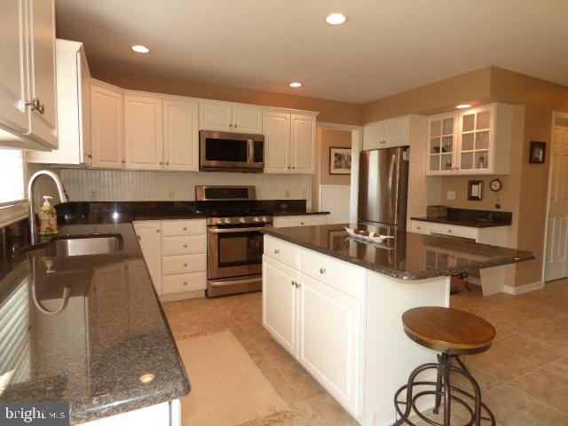 KENDALE HEIGHTS - Residential