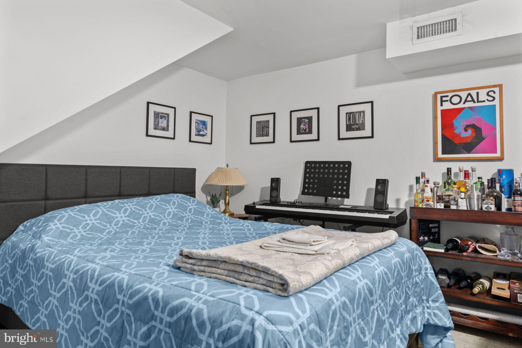 GRADUATE HOSPITAL - Residential