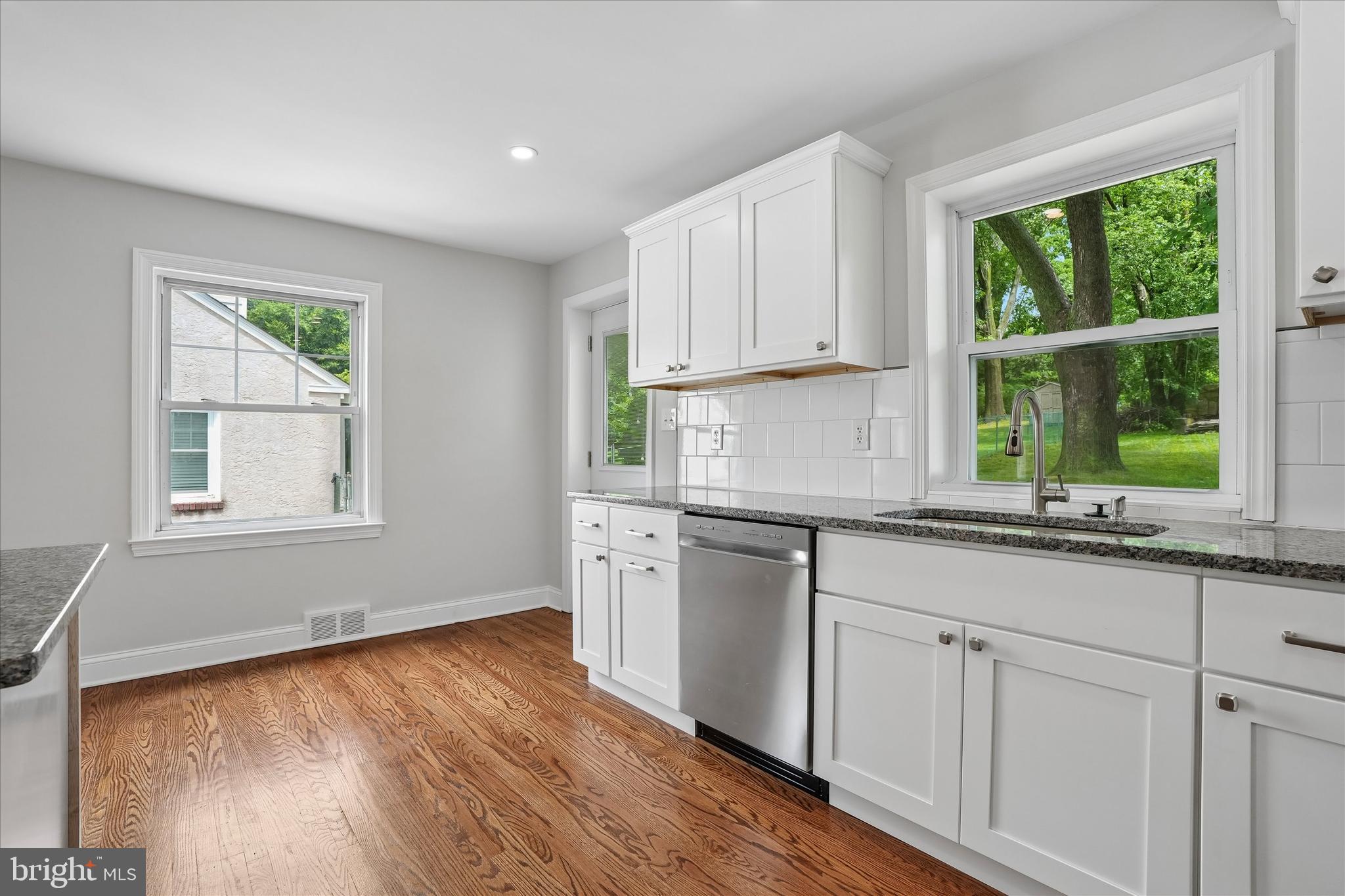 HAVERTOWN - Residential