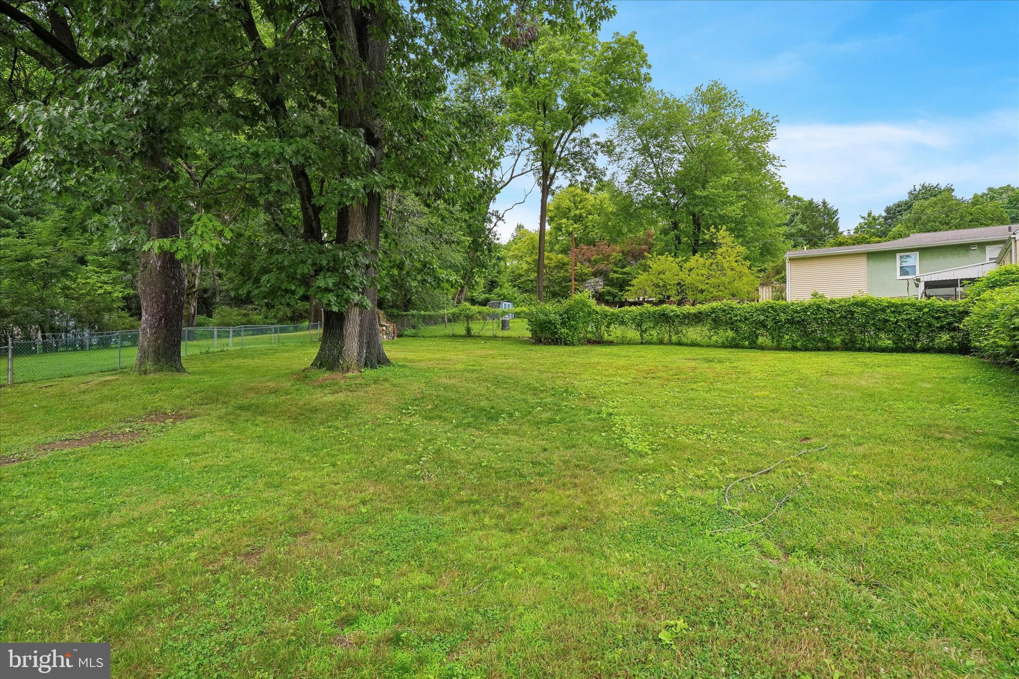 HAVERTOWN - Residential