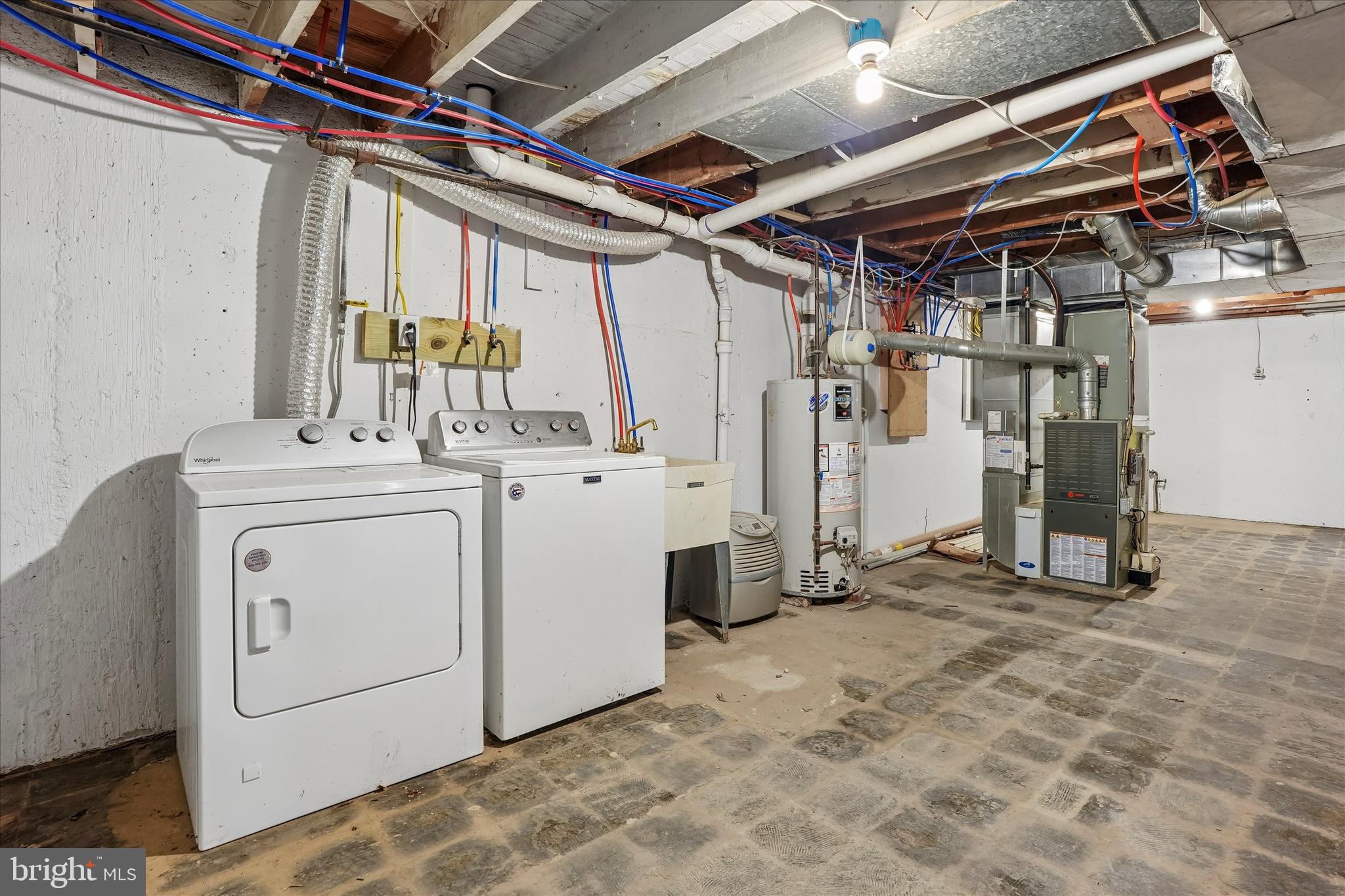 HAVERTOWN - Residential