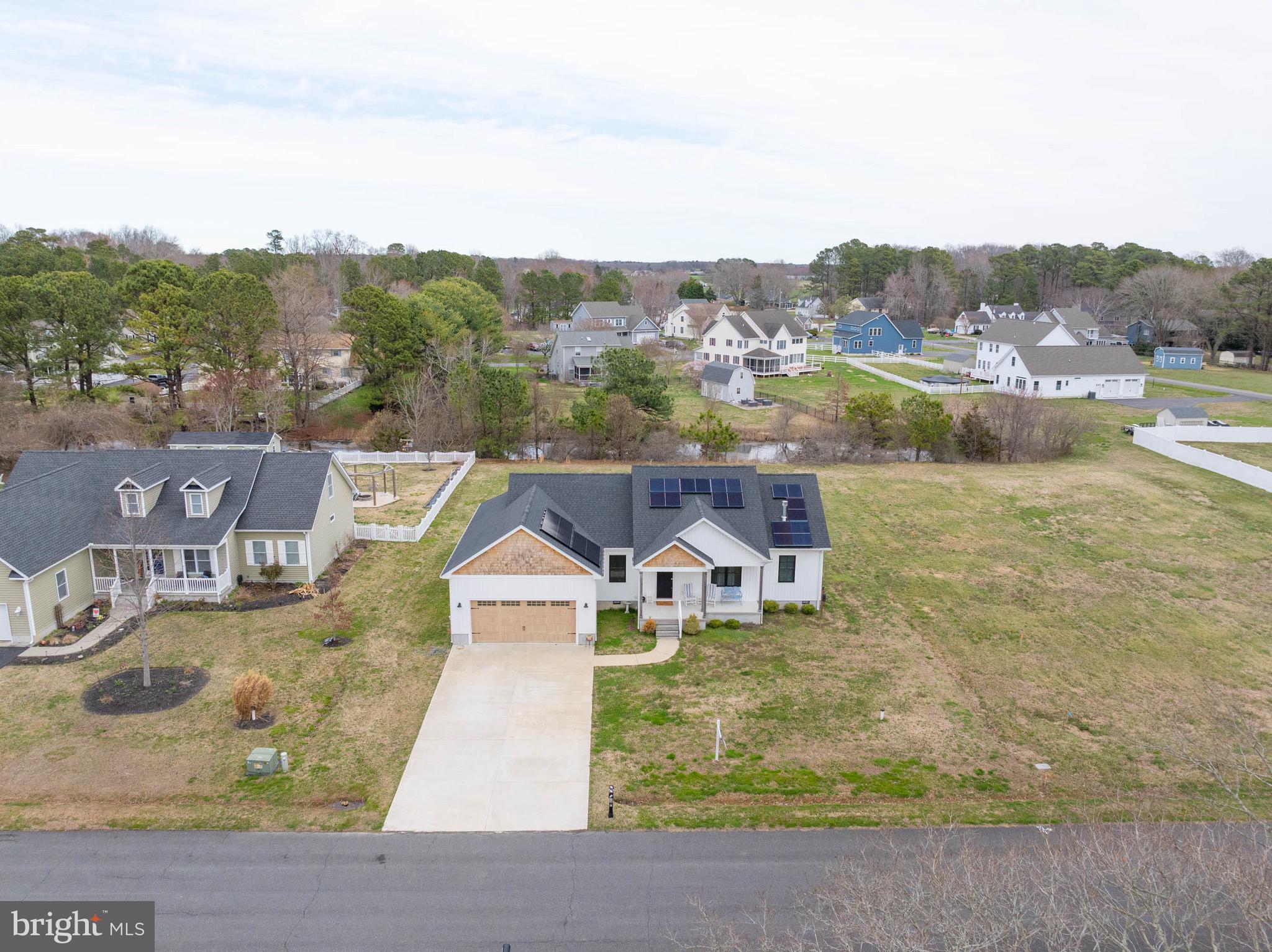 HOLIDAY HARBOR - Residential