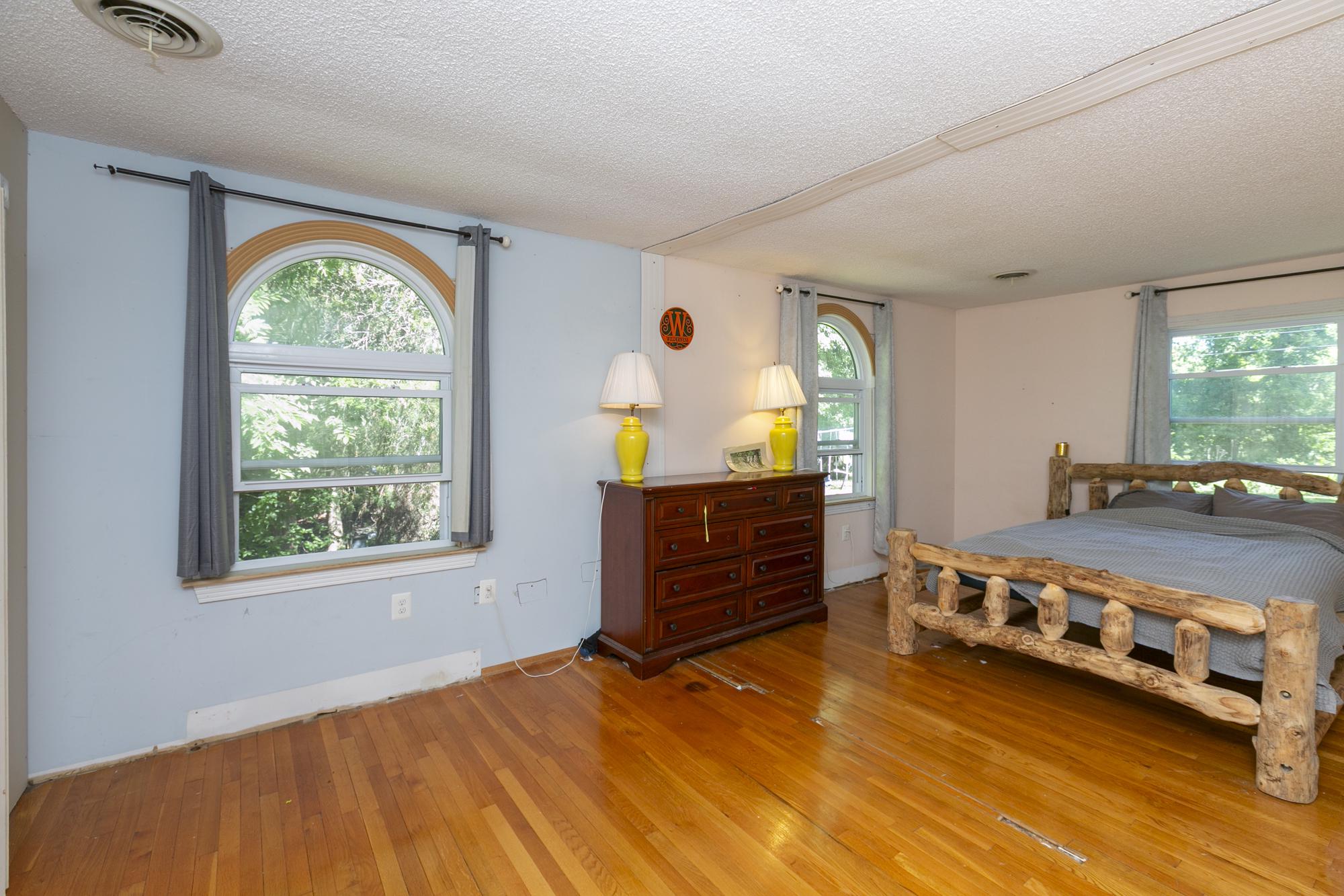 SHANNONDALE - Residential