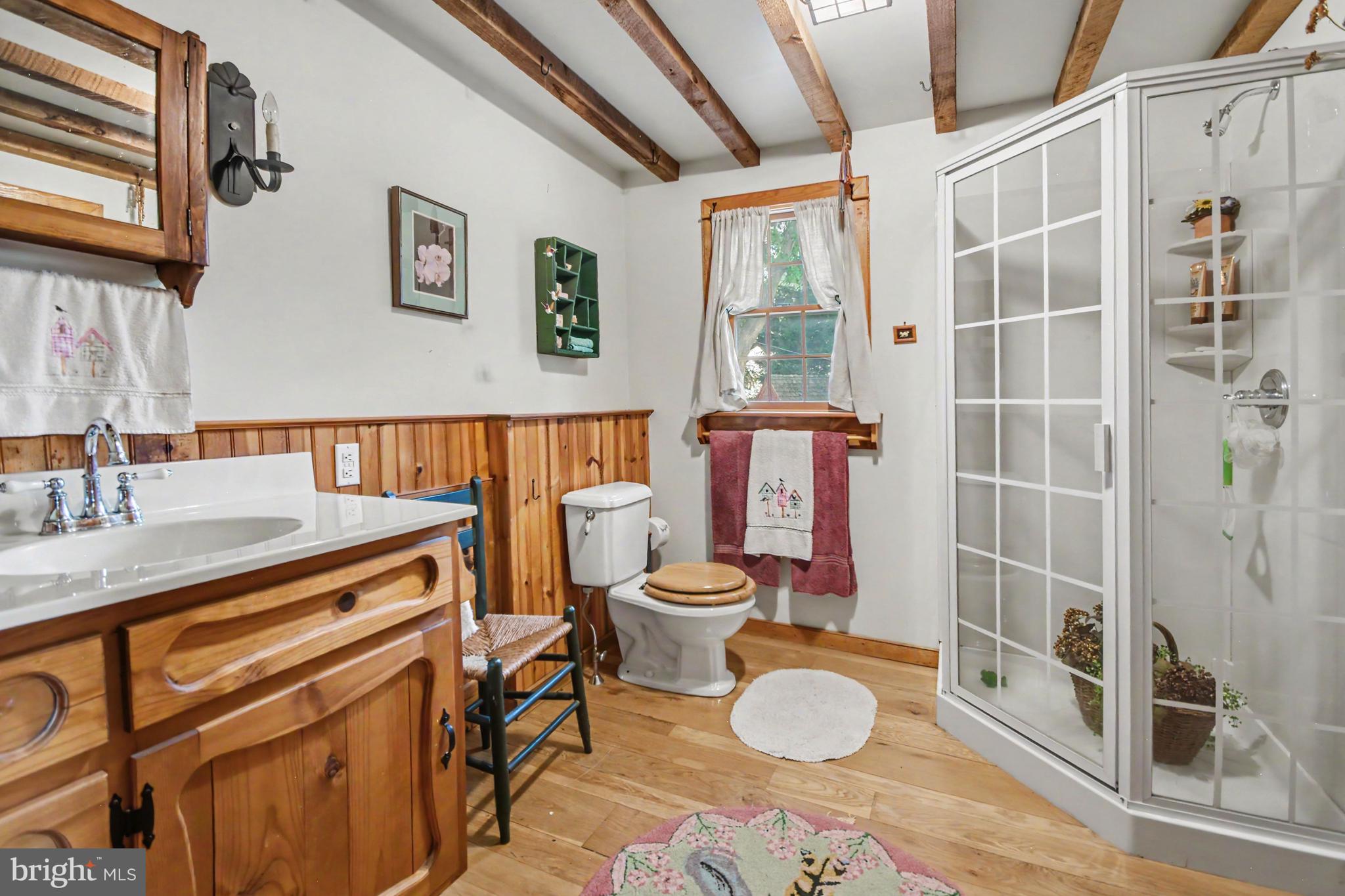 WHITEHALL - Residential