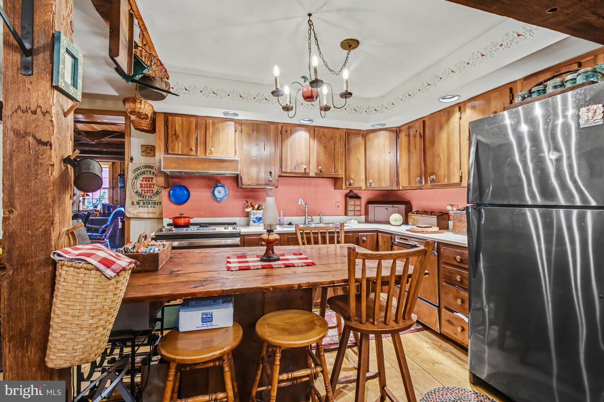 WHITEHALL - Residential