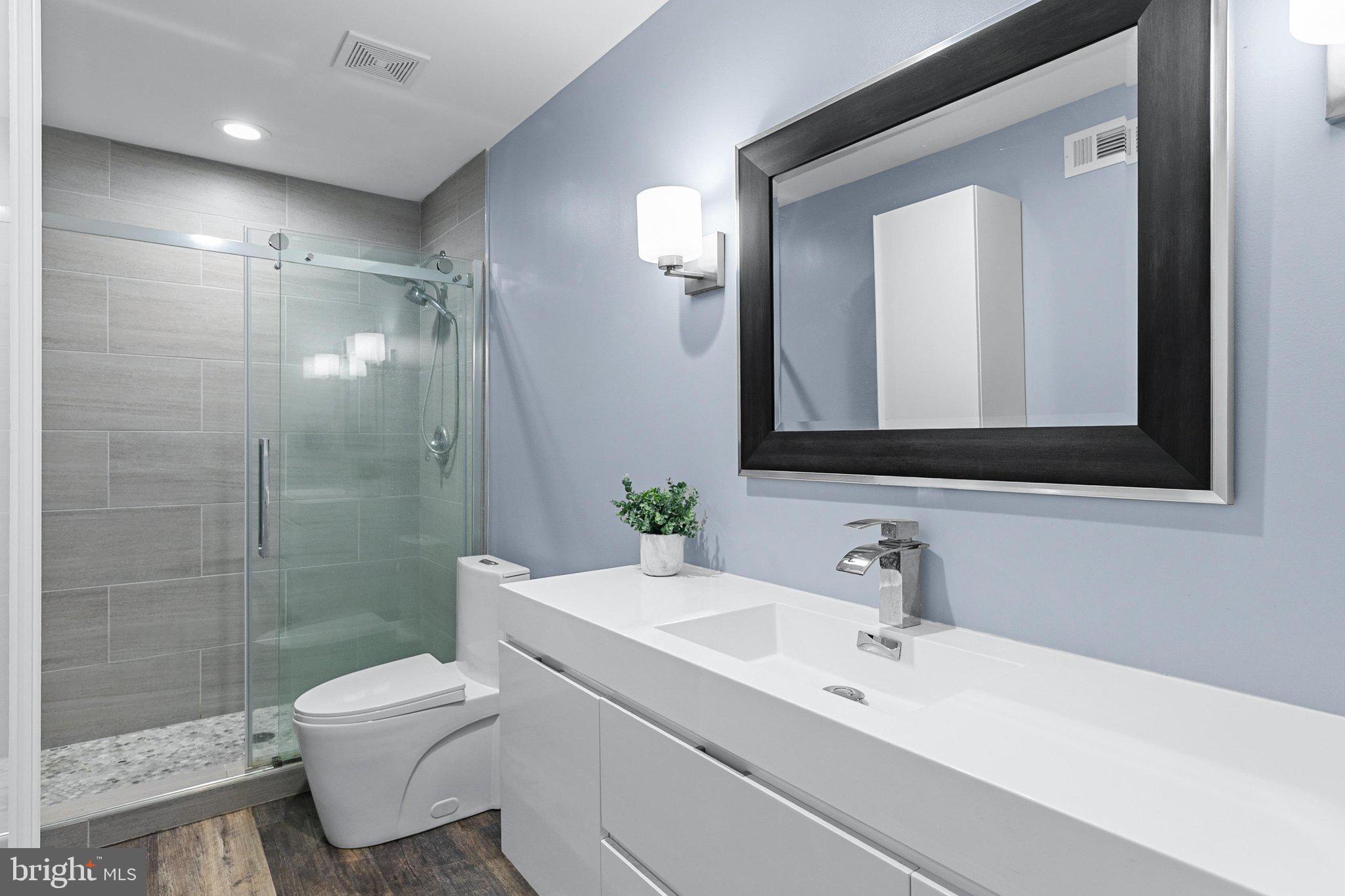 PLANTATION LAKES - Residential