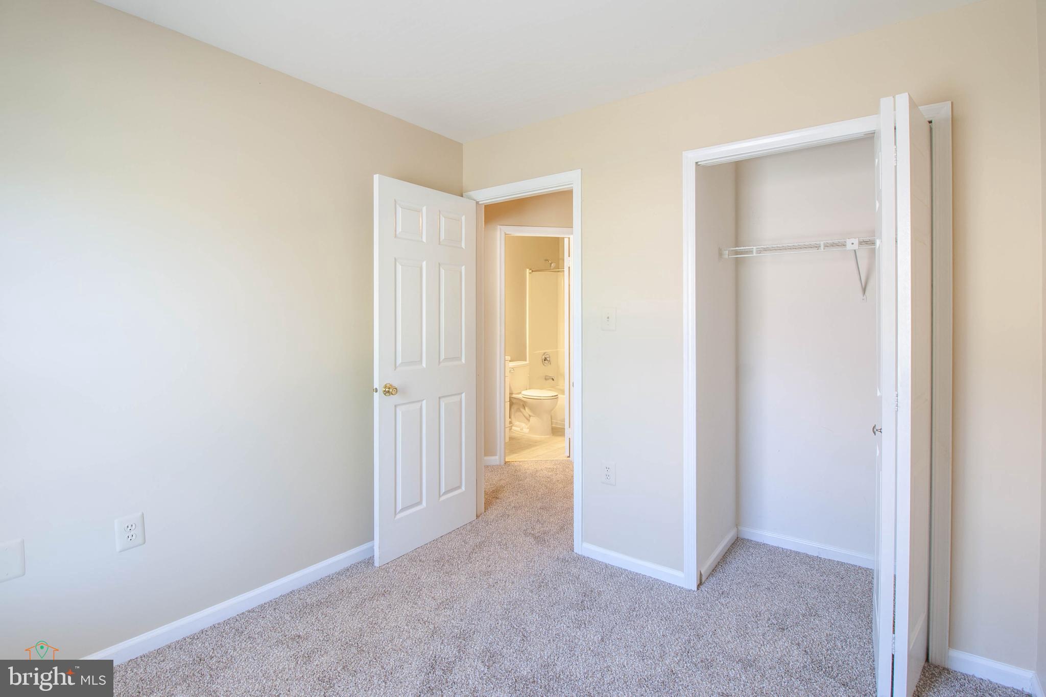 HERITAGE ESTATES - Residential Lease