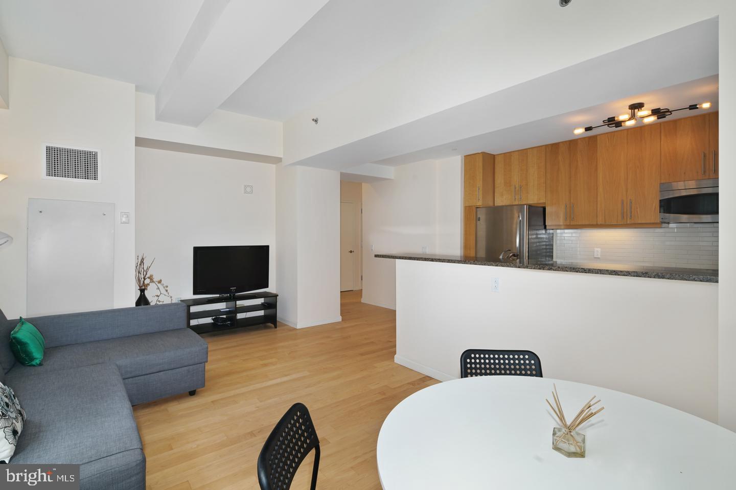 Enjoy expansive living at this 932 square foot one bedroom, one and a half bath residence in the center of it all. All major public transport lines - SEPTA, PATCO, MFL and BSL - are right at your doorstep!