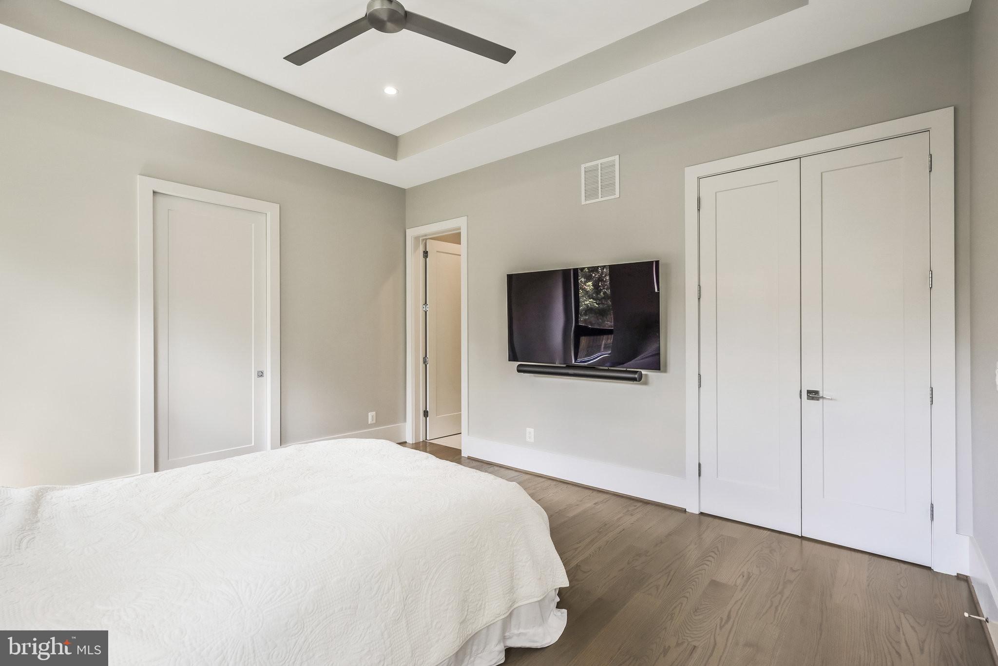 PIMMIT HILLS - Residential
