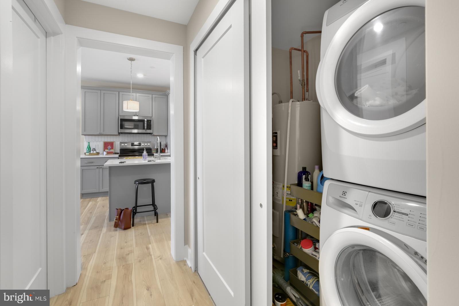 OLDE KENSINGTON - Residential Lease