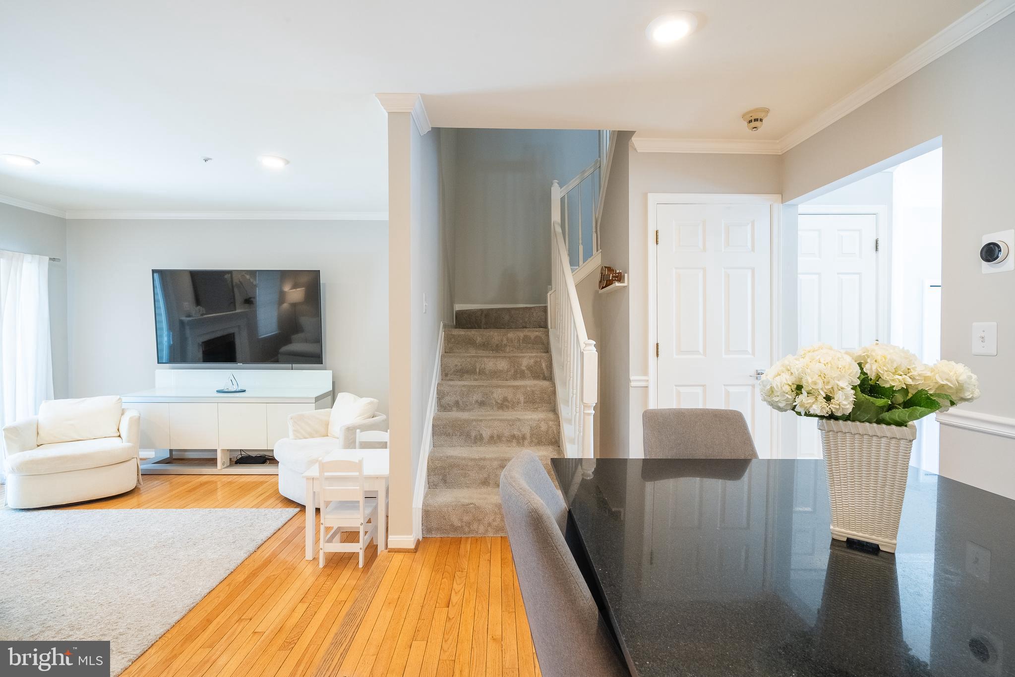 TIDEWATER COLONY - Residential
