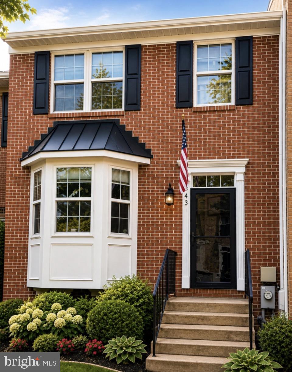 Move in ready Tidewater Colony townhome. Just completely painted throughout, complete new deck, recent carpeting and new architectural roof. This home shows beautifully! Hardwood flooring throughout the main level with updated kitchen. Living room with gas fireplace, newer slider that leads to a spacious deck. Upstairs features three generous size bedrooms, two full baths, lots of closet space and a large primary bathroom, soaking tub and walk in shower. The lower level has a bedroom/family room with full bath. New Maytag washer and dryer on the lower level.  Community offers amazing amenities, including pool, tennis, clubhouse, exercise room, playgrounds, walking paths and all very convenient for commuting routes, shopping, dining and downtown Annapolis.